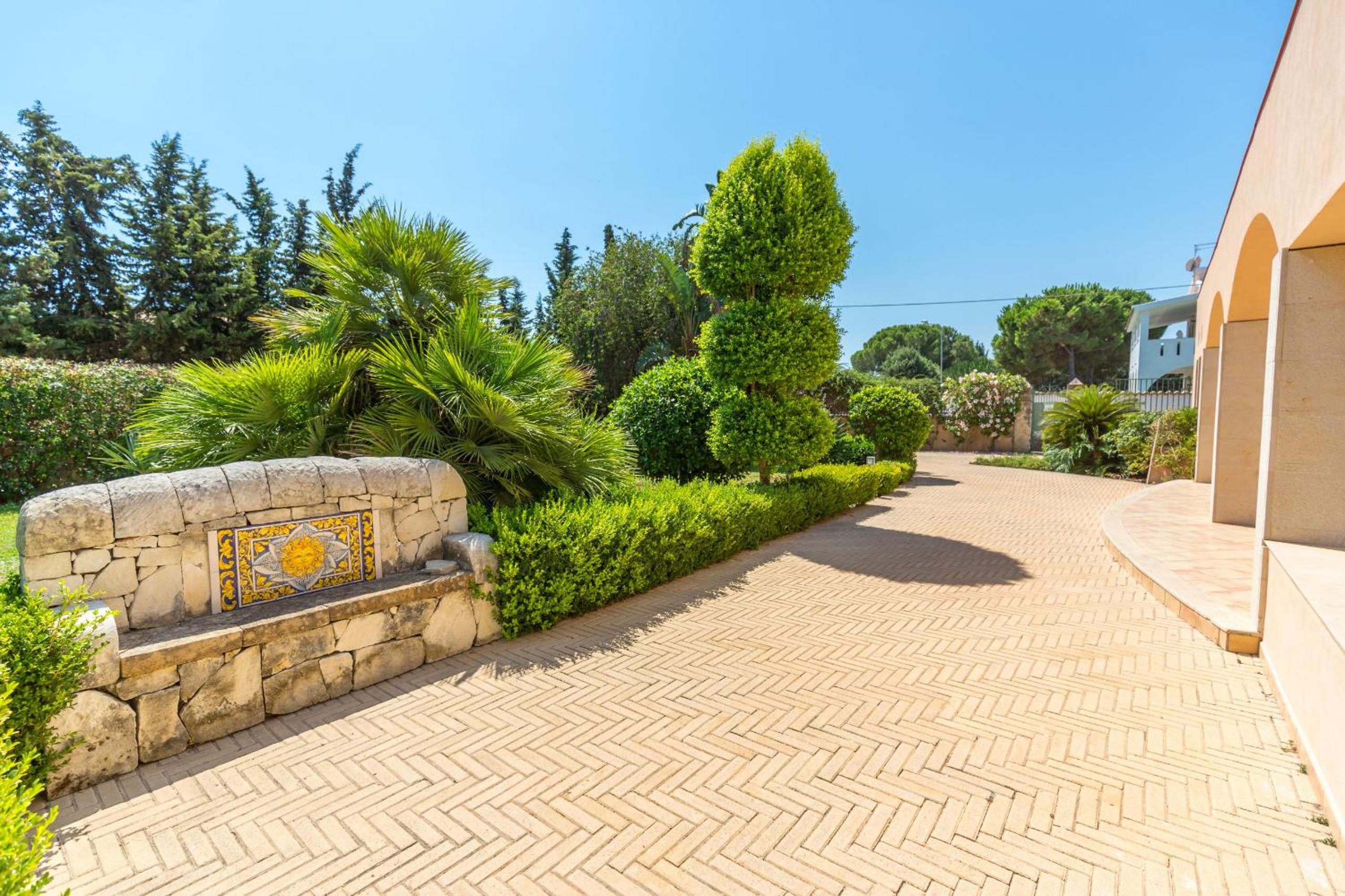 Villa Arenella con Piscina by Wonderful Italy