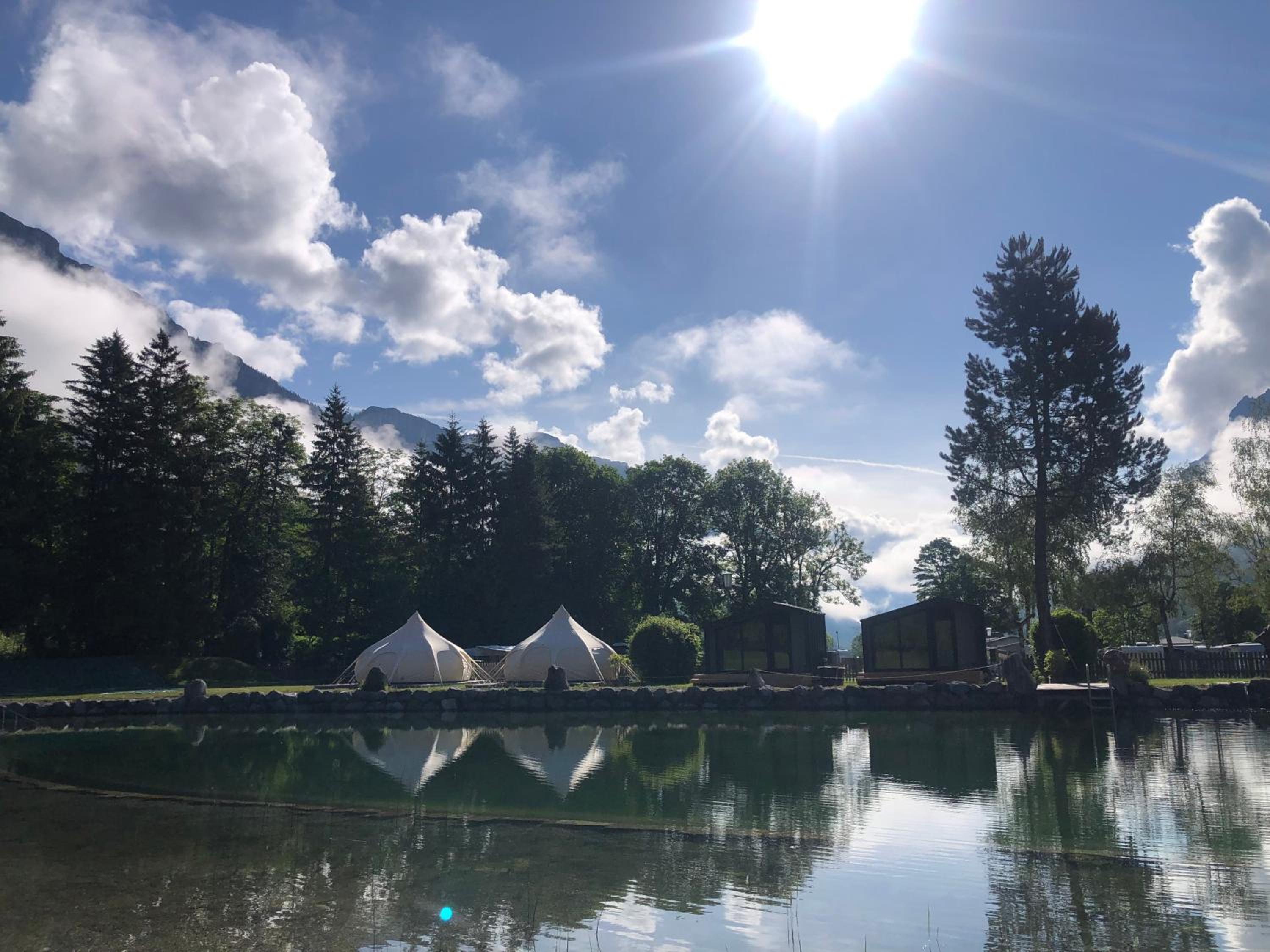 Camping & Ferienunterkünfte Steinplatte