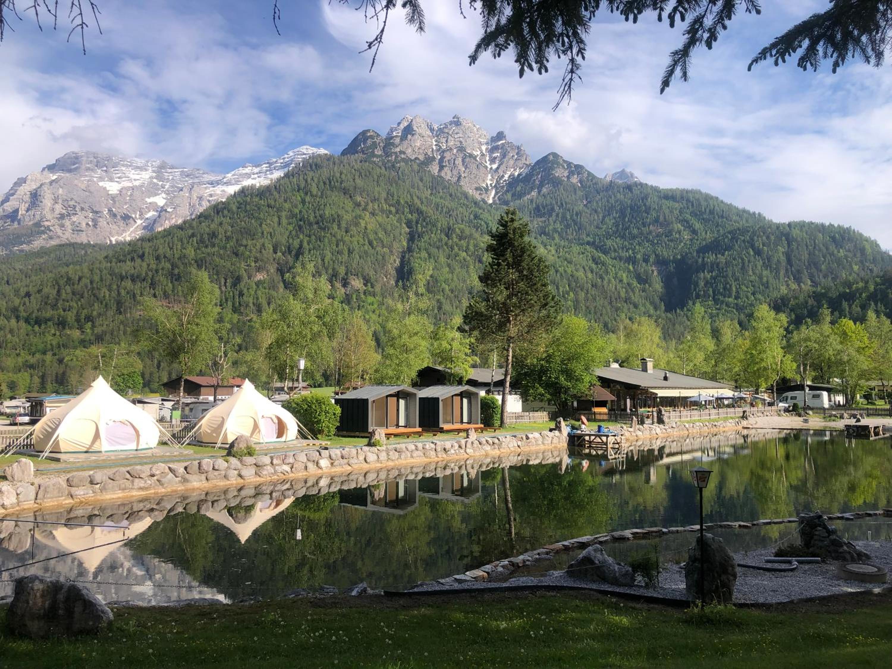 Camping & Ferienunterkünfte Steinplatte