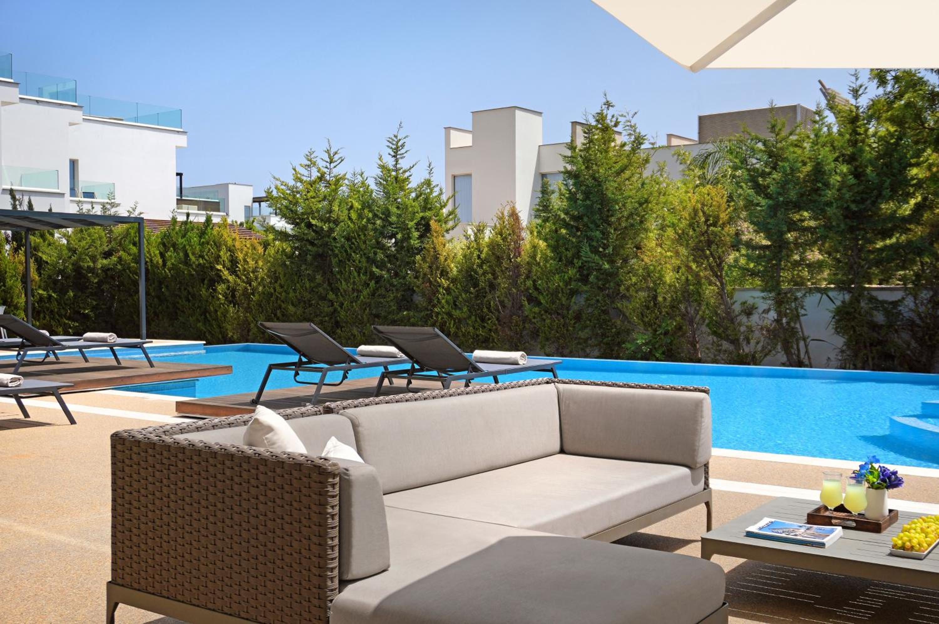 Royal Oasis Villa