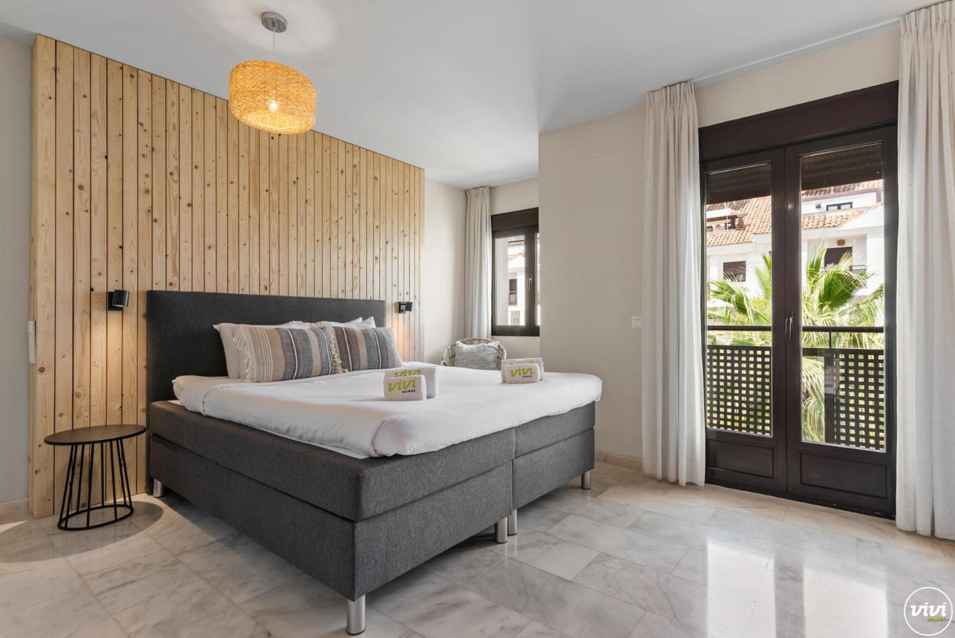 ViVi Homes - El Sembrador Pool, Terrace & Golf