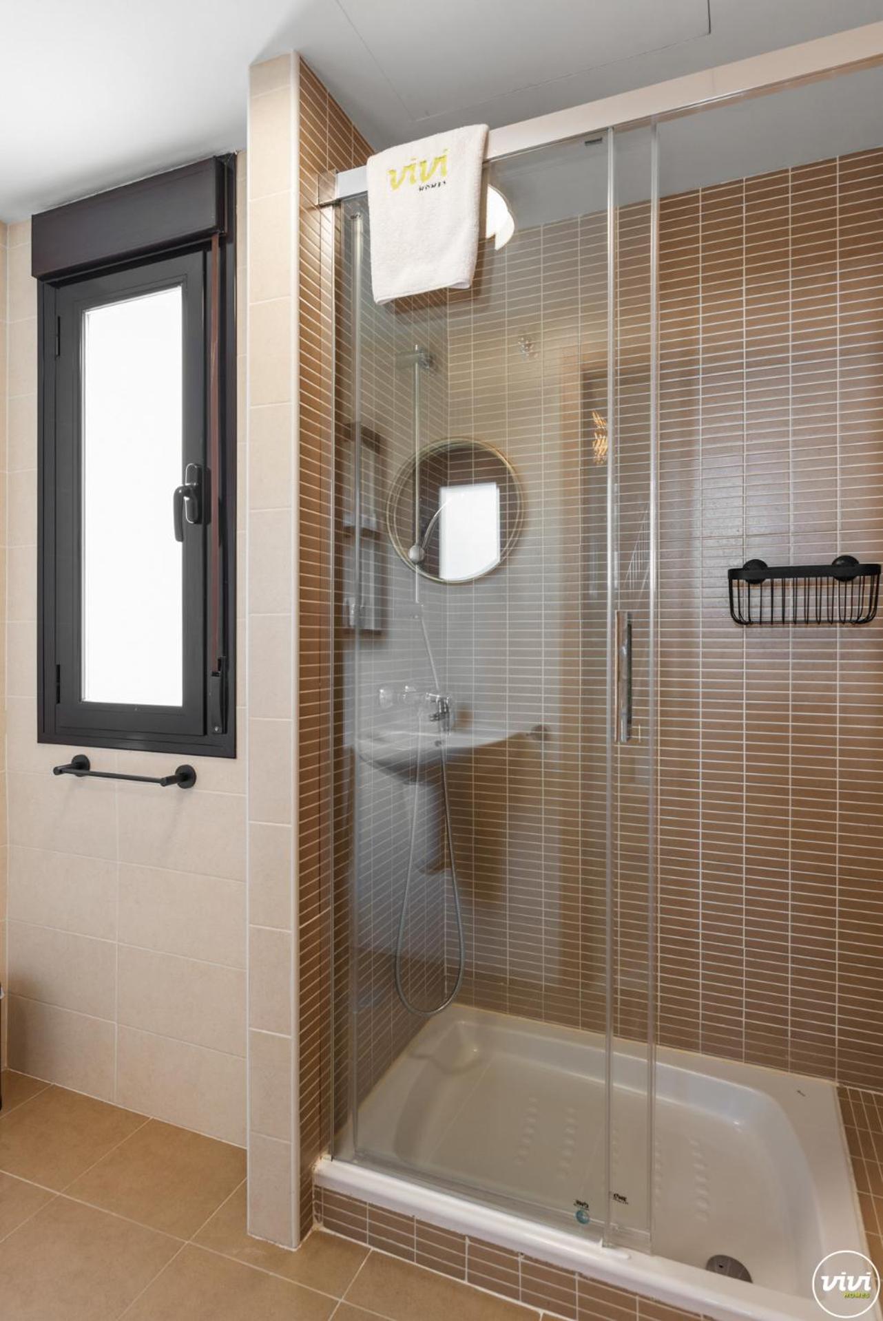 ViVi Homes - El Sembrador Pool, Terrace & Golf