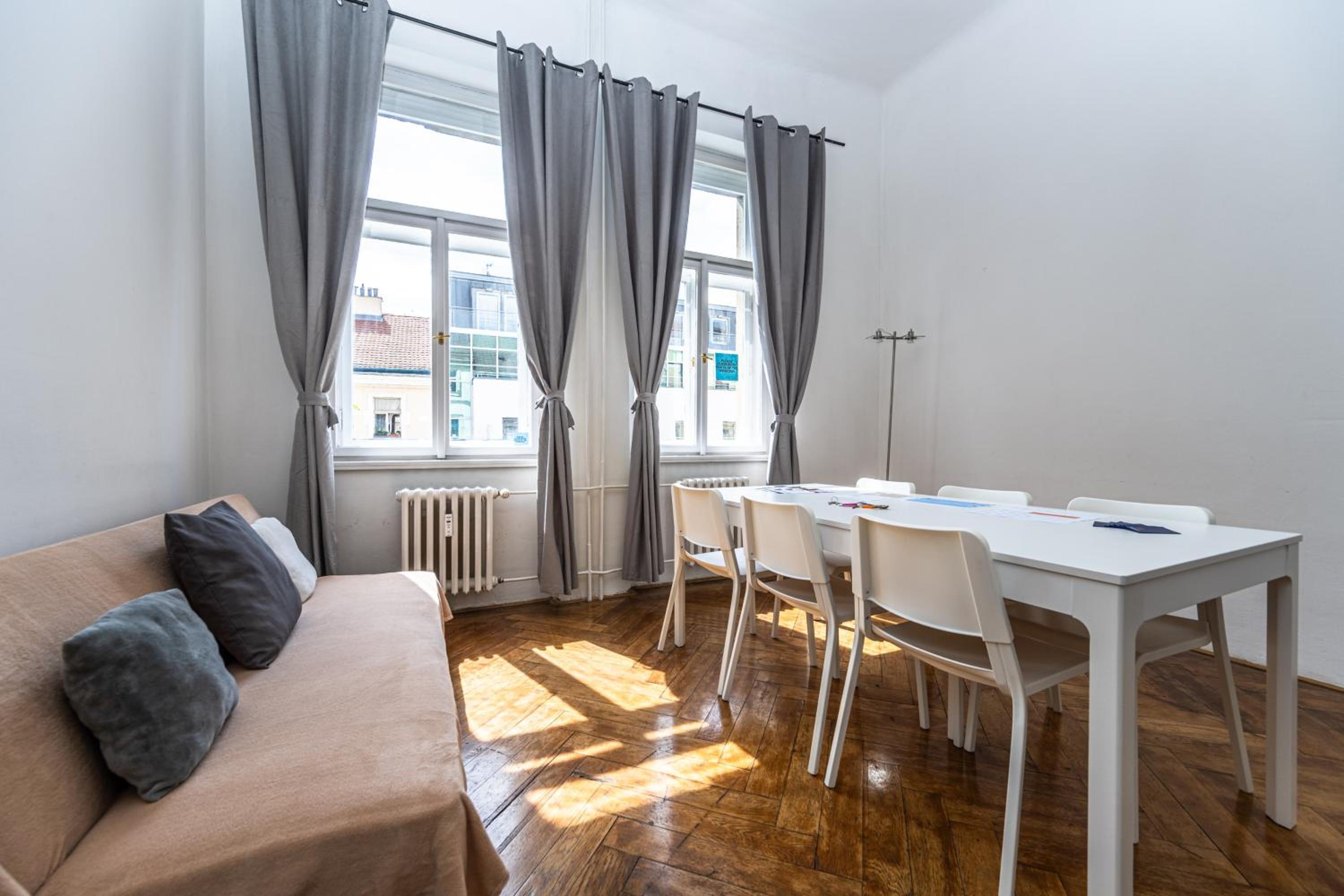 Apartments Safarikova 18