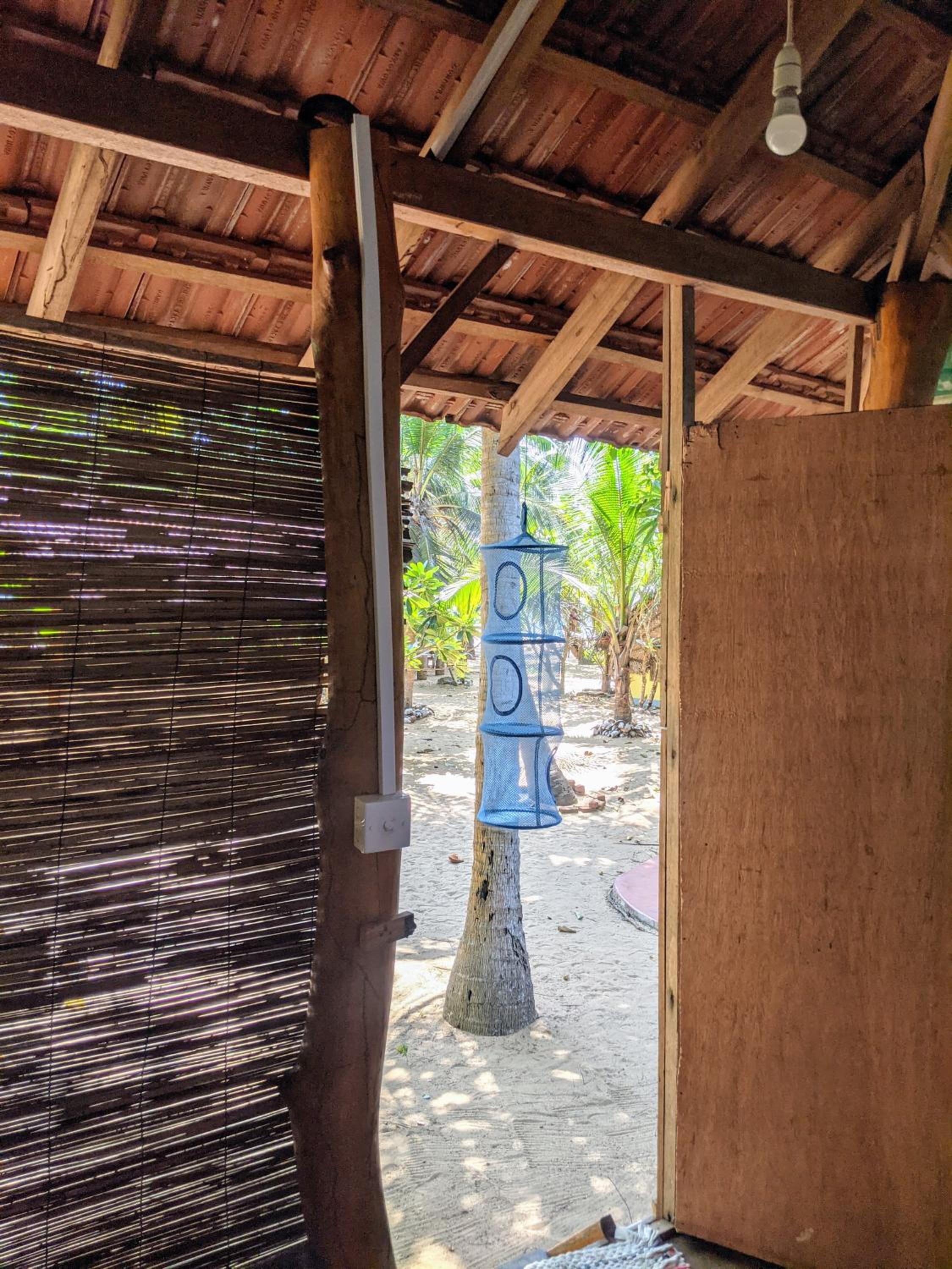 Breezy Beach Cabanas