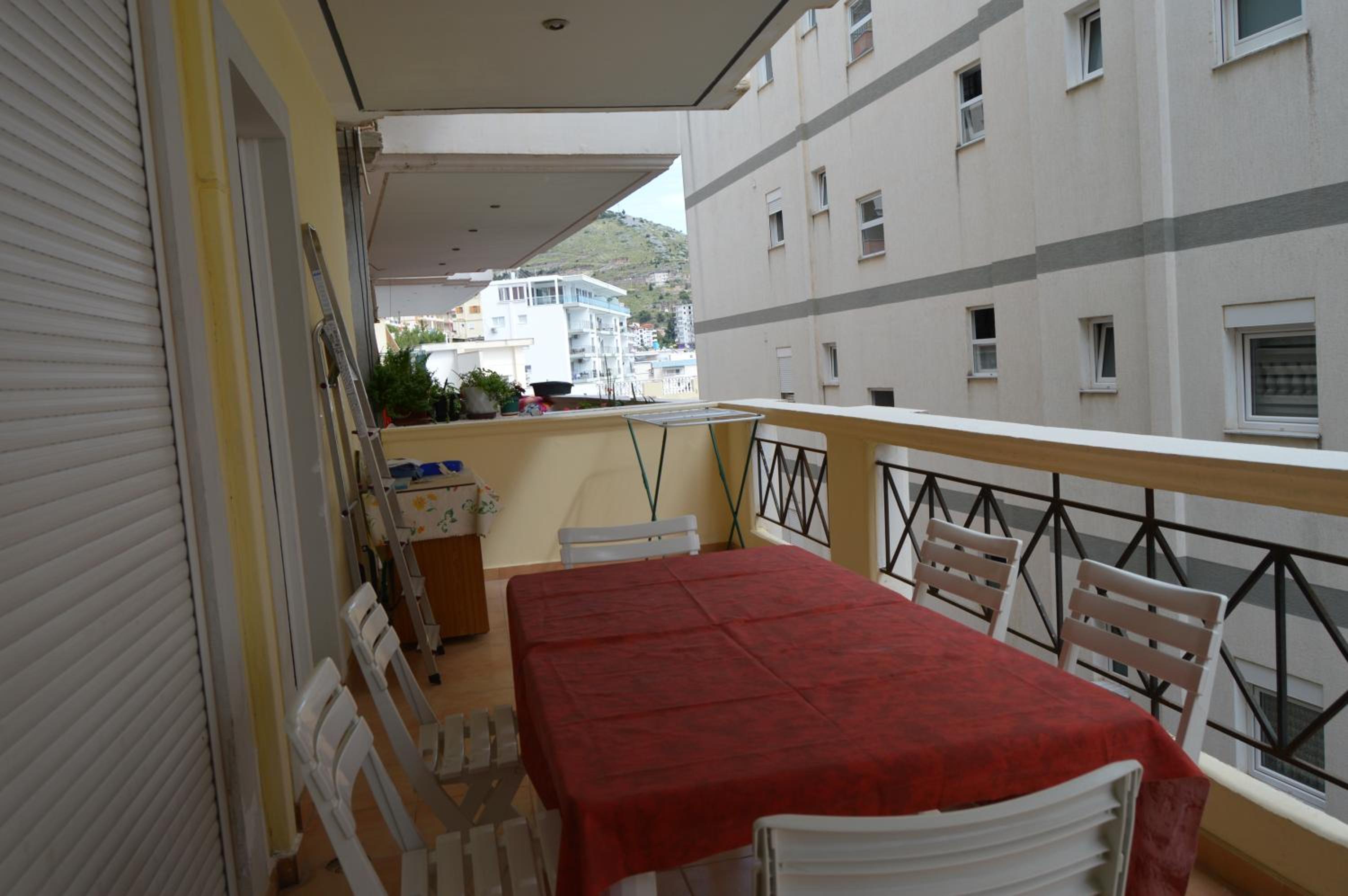 Serenity 5th Street Apartment