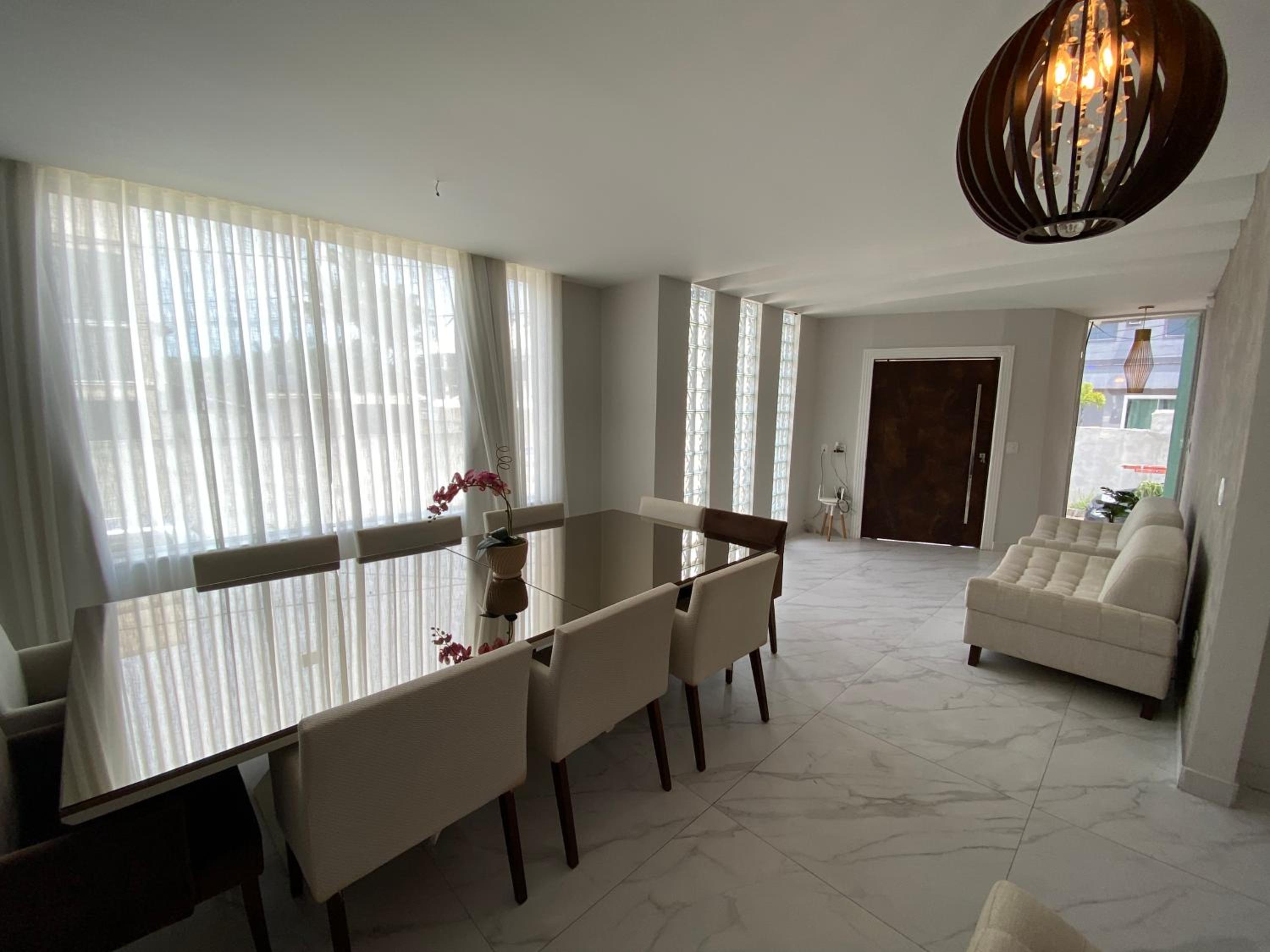 Luxuosa Casa Ilha de Guaratiba
