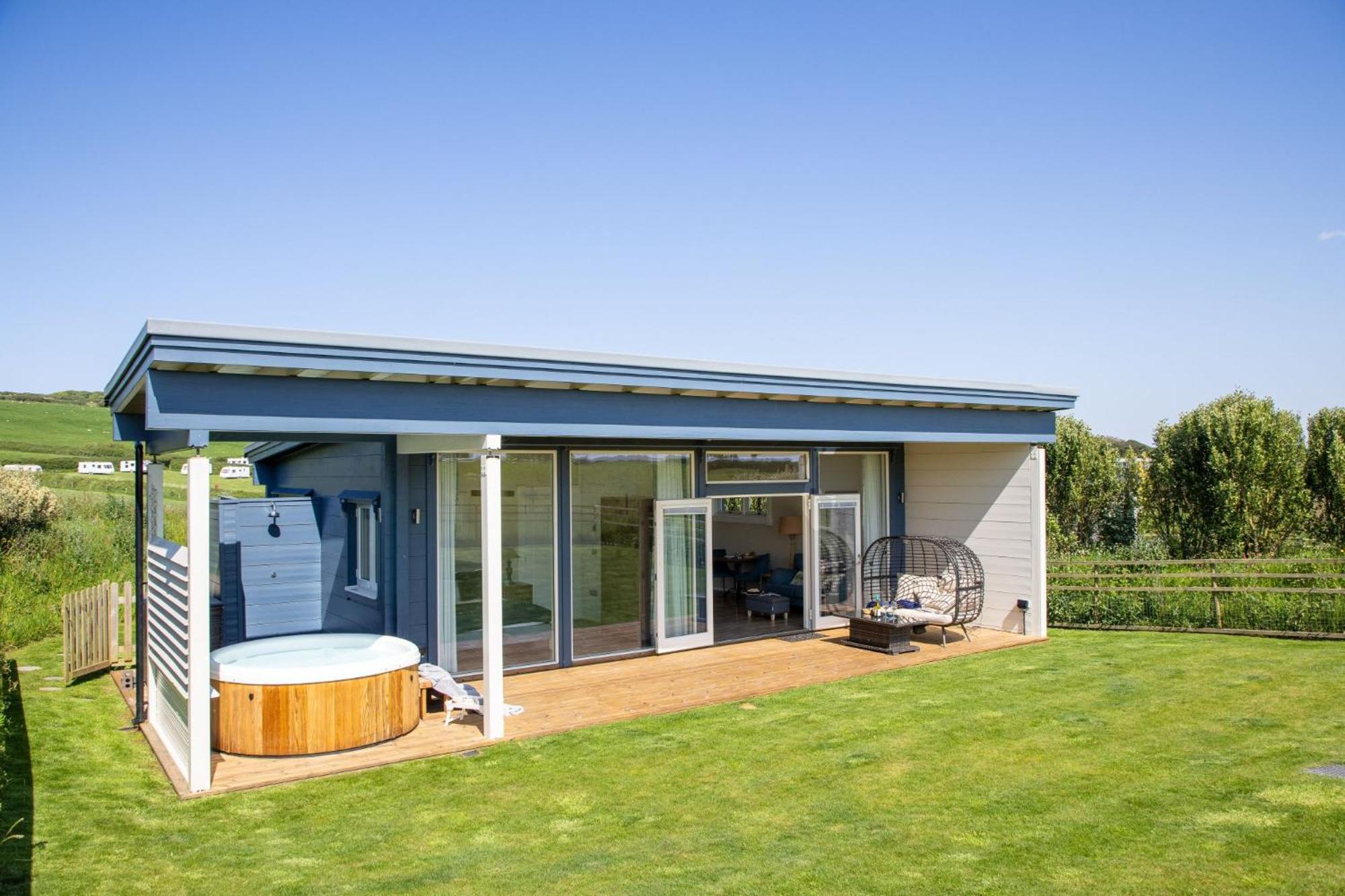 Rafters Lodge, Nr Saunton