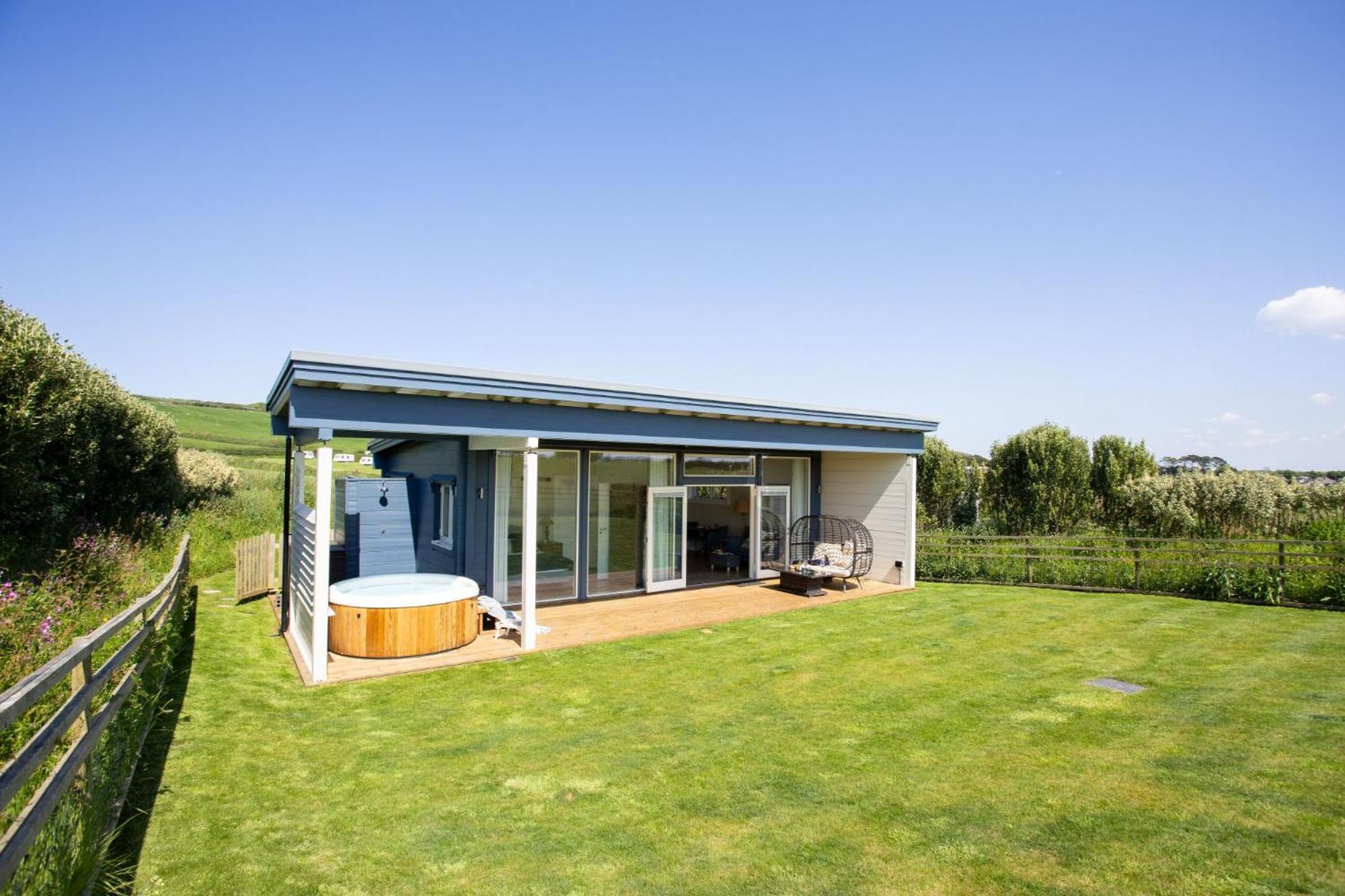 Rafters Lodge, Nr Saunton