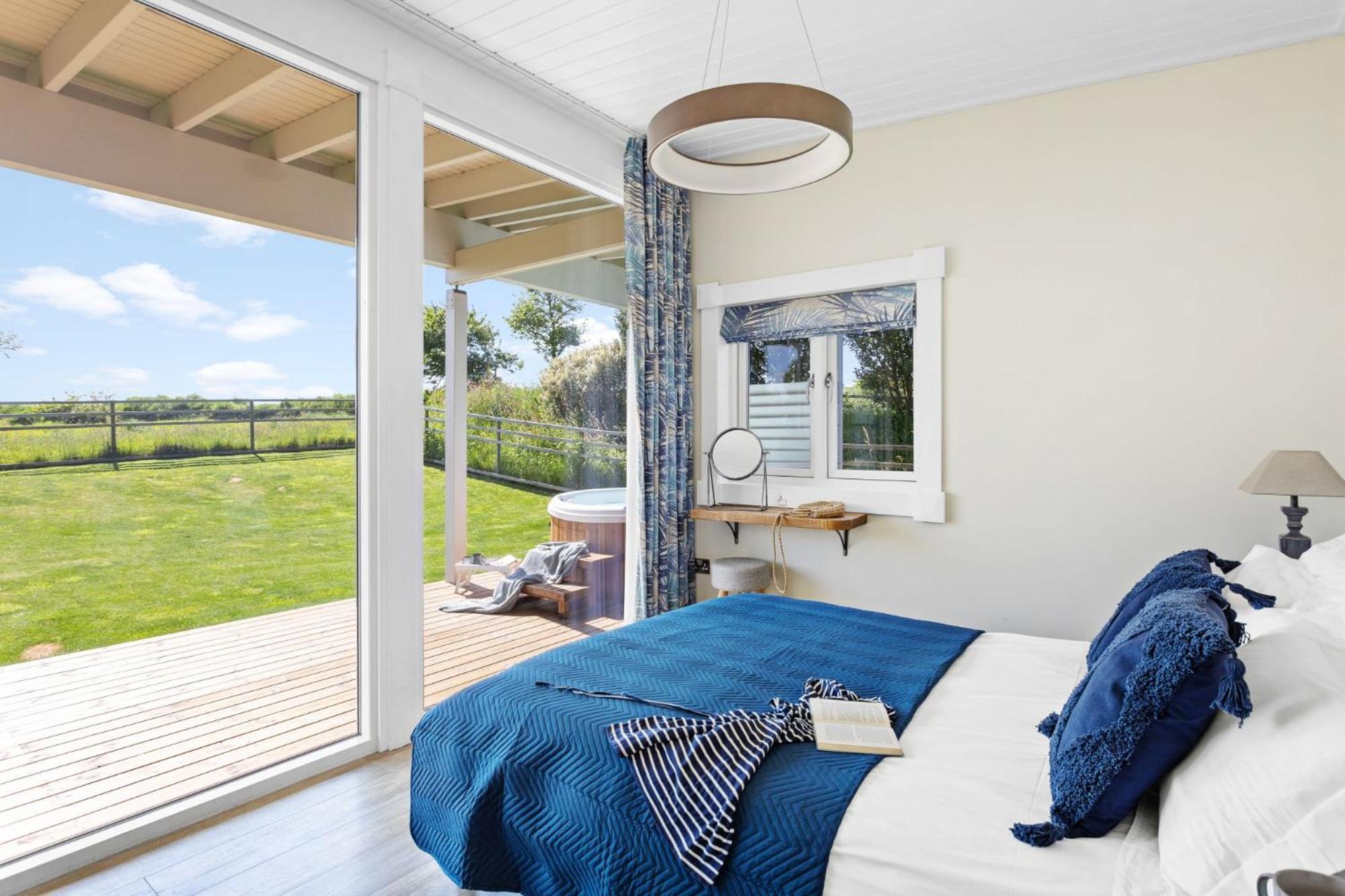 Rafters Lodge, Nr Saunton