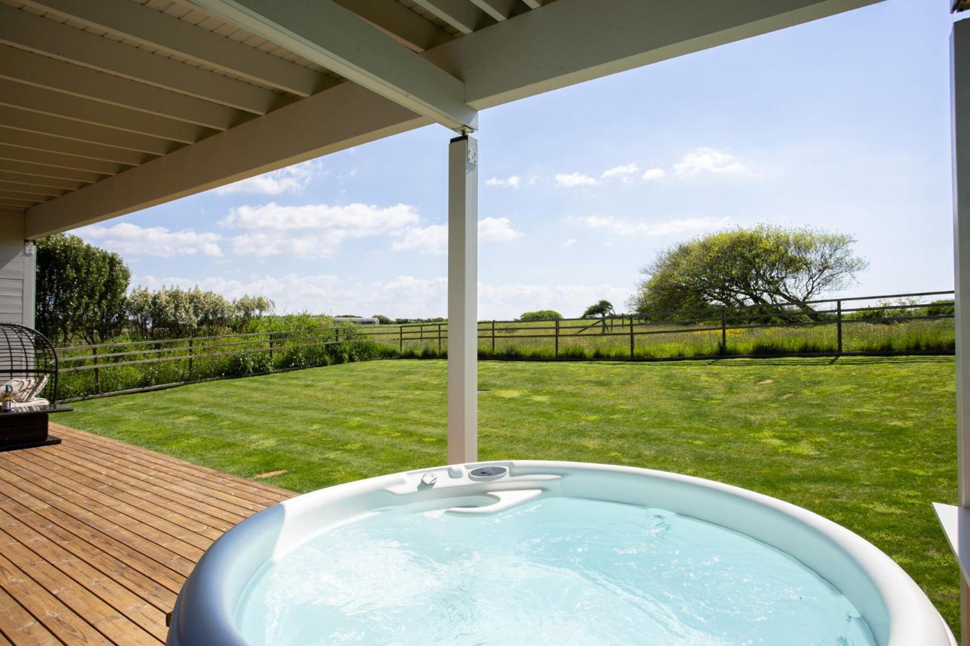 Rafters Lodge, Nr Saunton