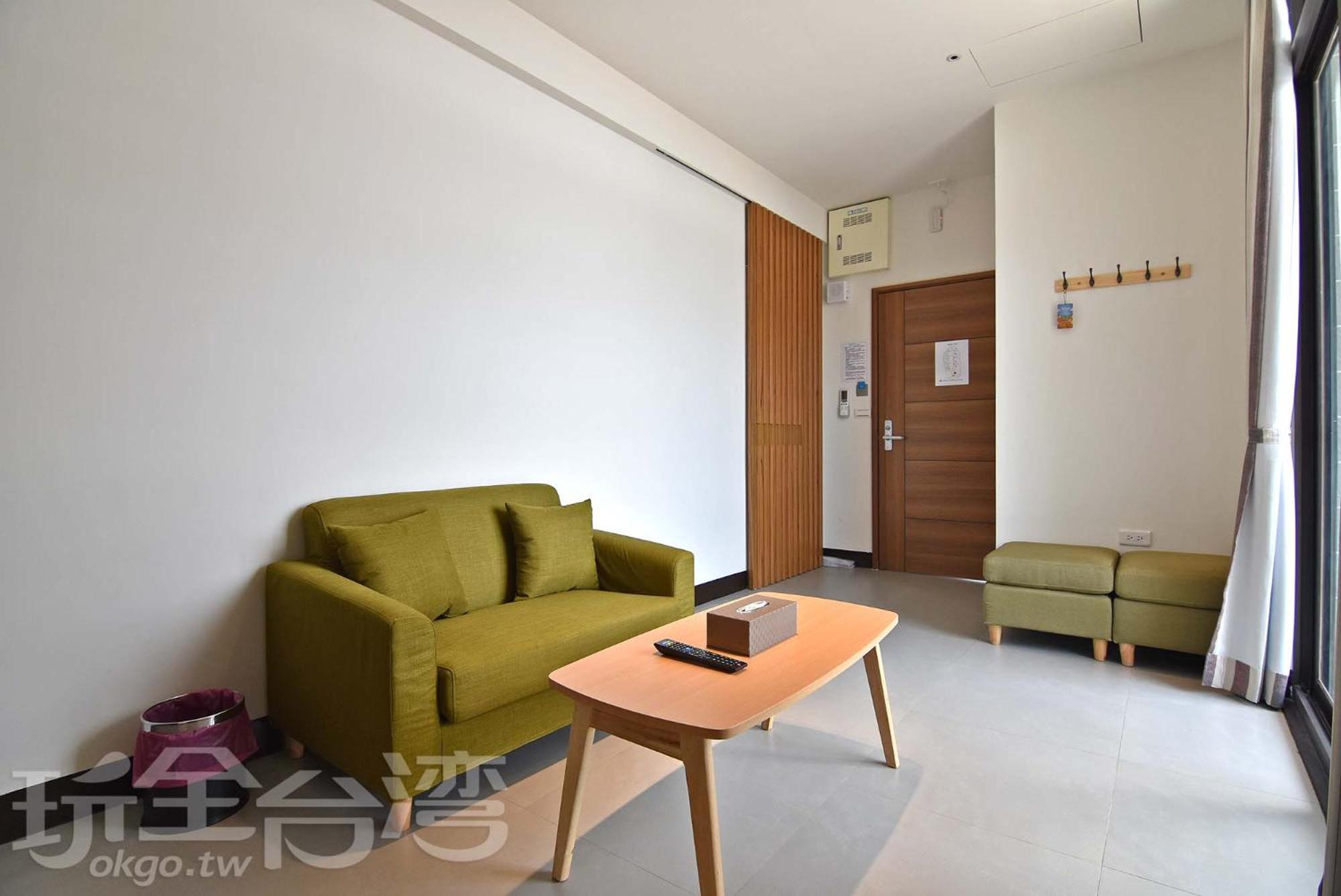 Photo 48