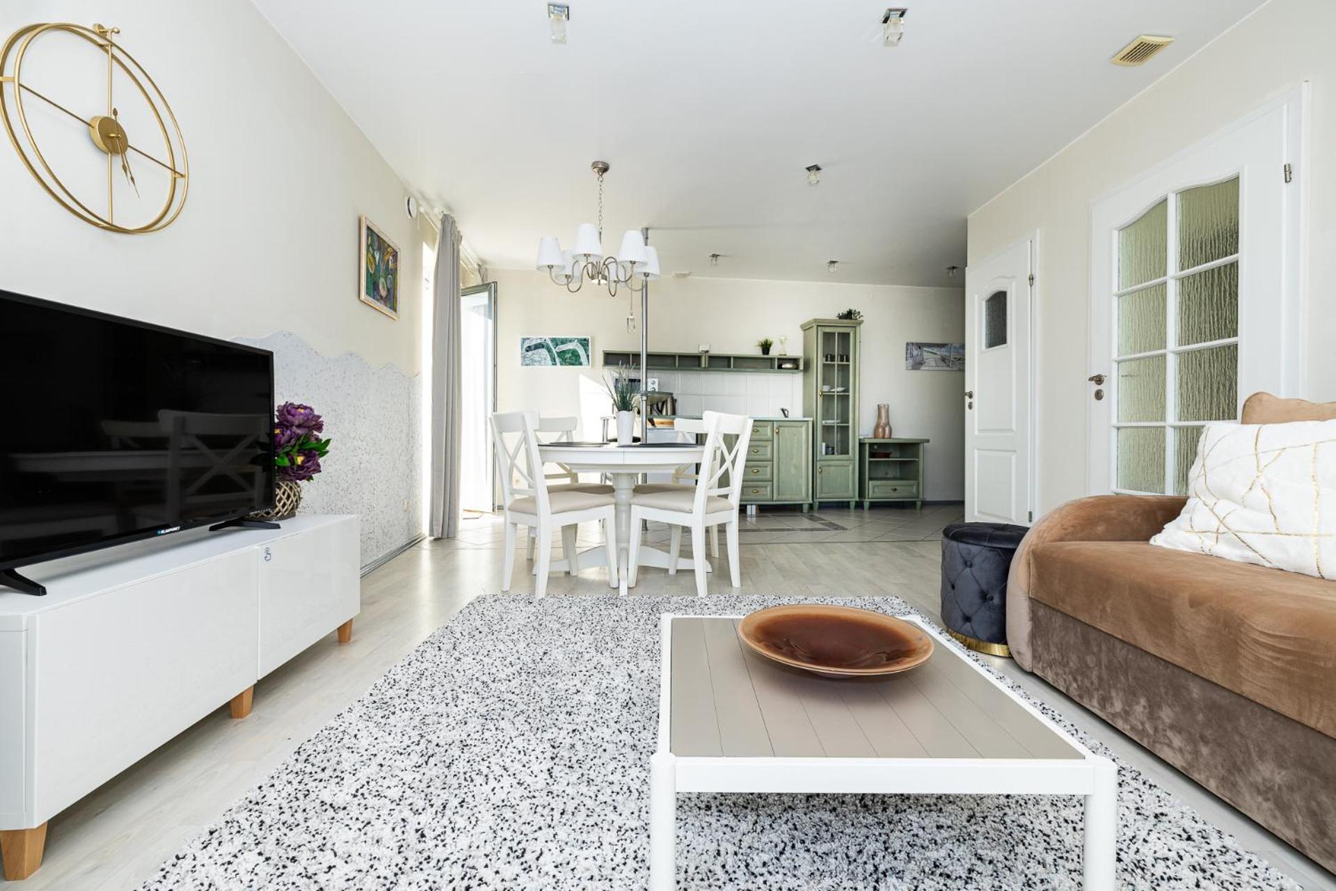 Oasis Apartments