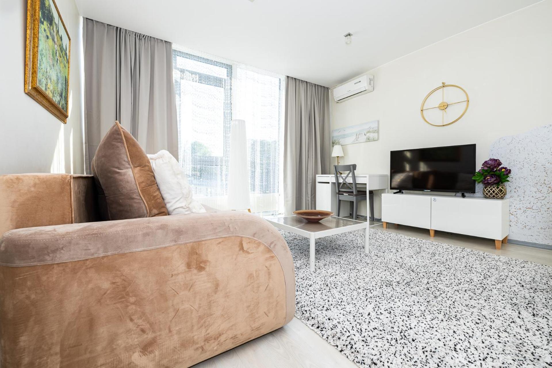 Oasis Apartments