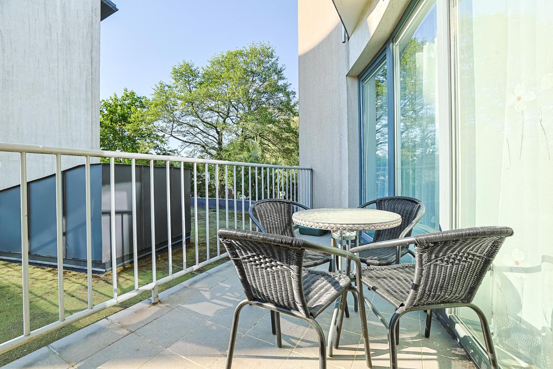Oasis Apartments