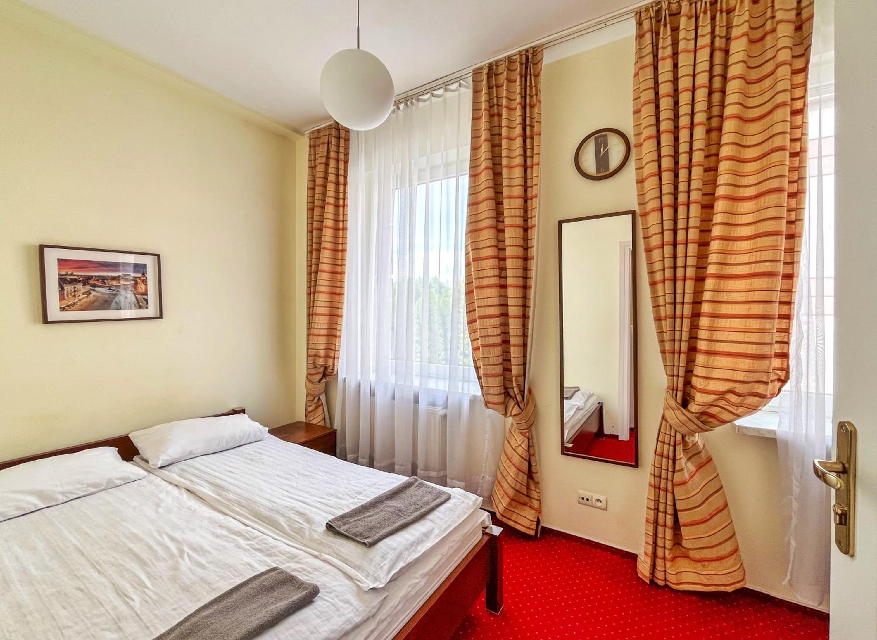 Fry House Hostel - 15min to Dworzec Zachodni, 5min to Klub Progresja, photo 47