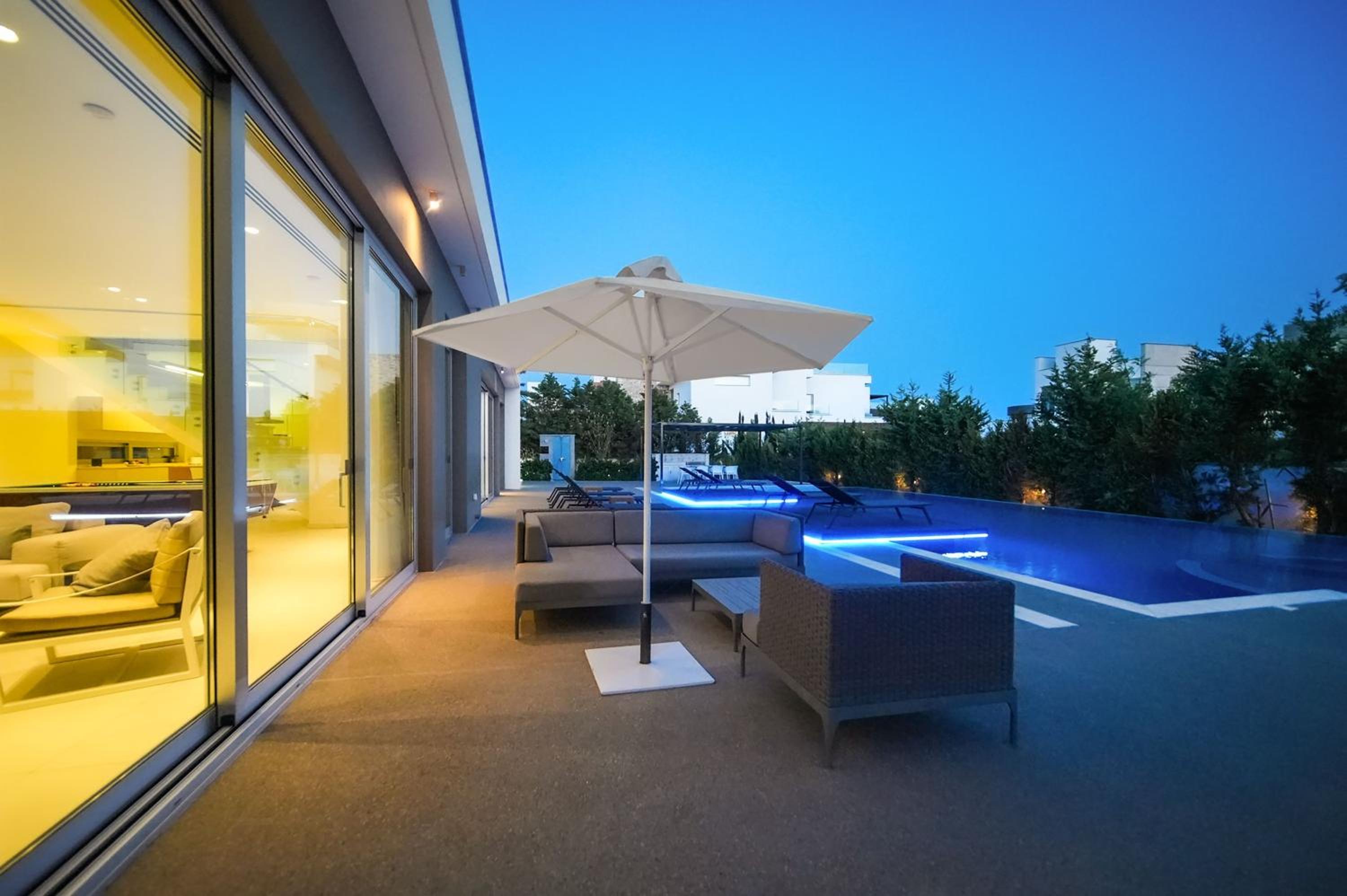 Royal Oasis Villa