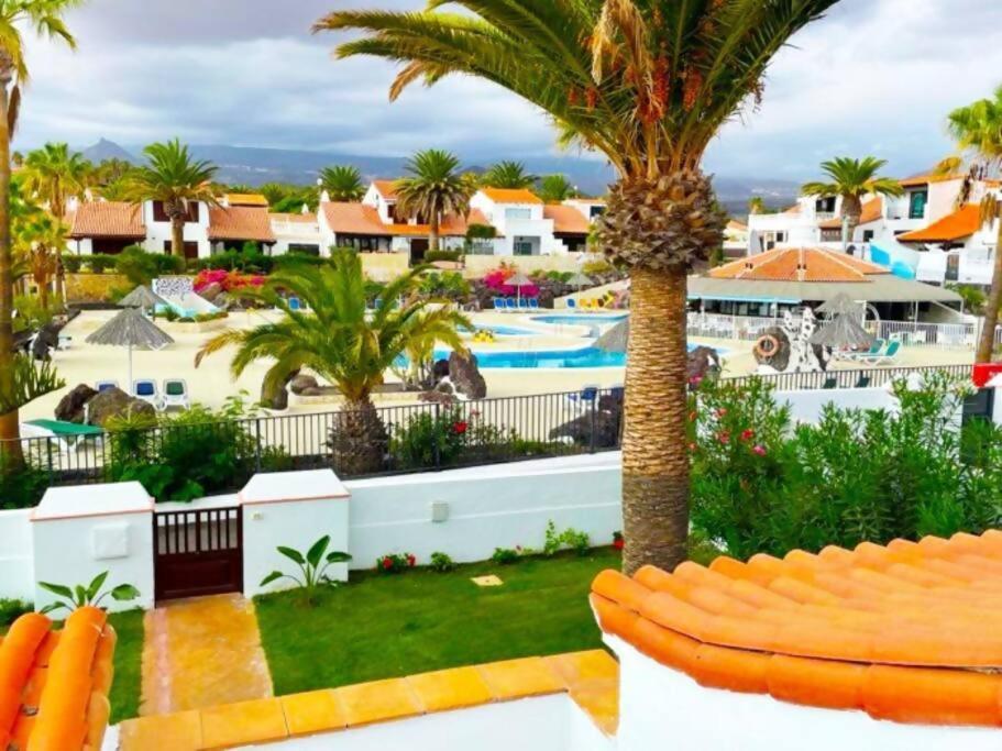 Villa in Fairways Village Golf del Sur