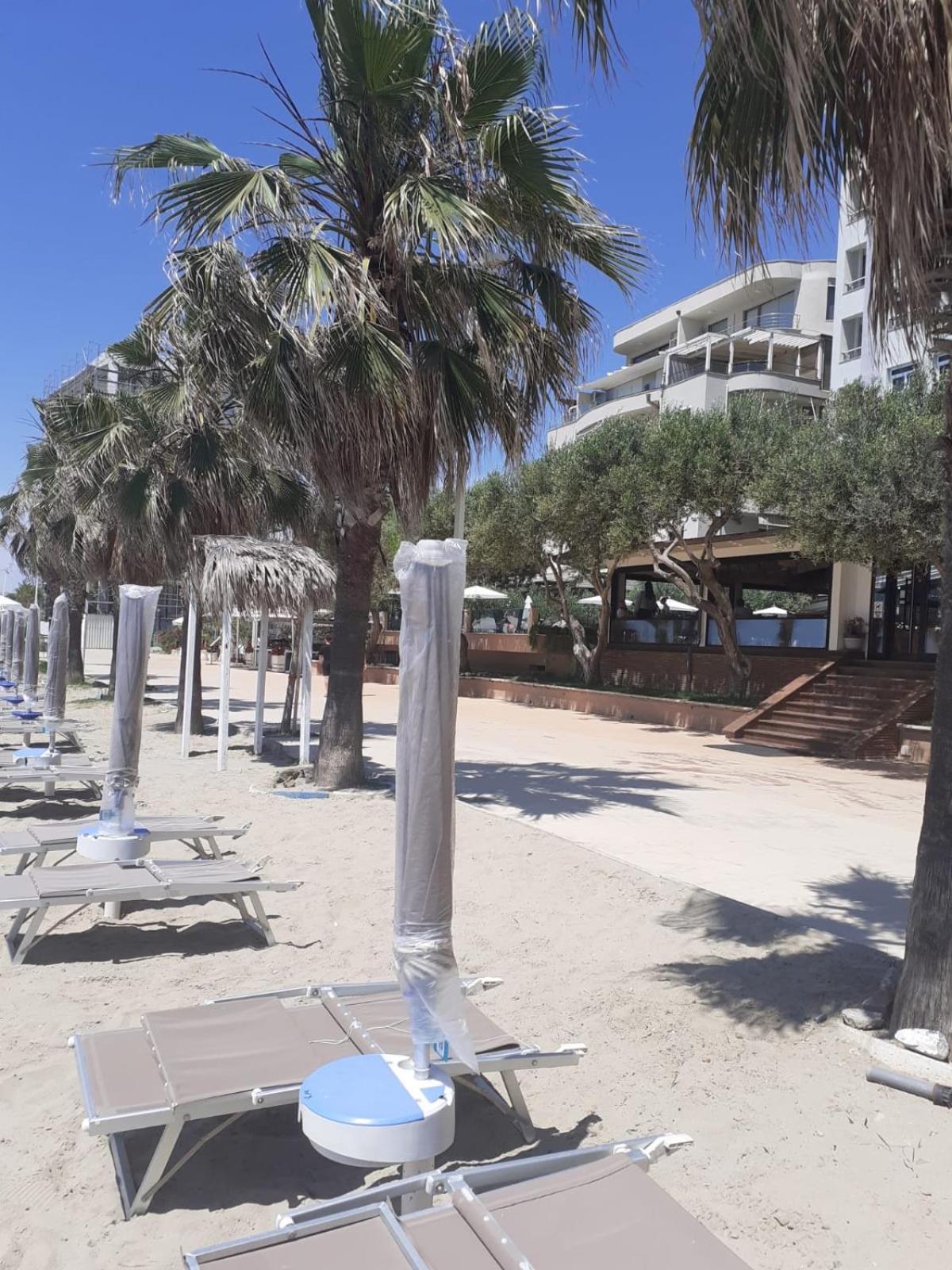 Seaside apartment in Shkembi Kavajes photo 2