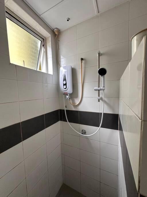 Spacious Homestay in Kuching photo 2