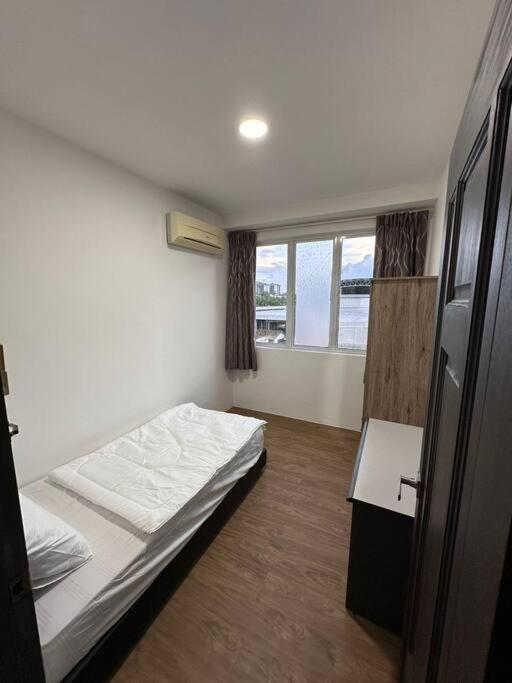 Spacious Homestay in Kuching photo 4