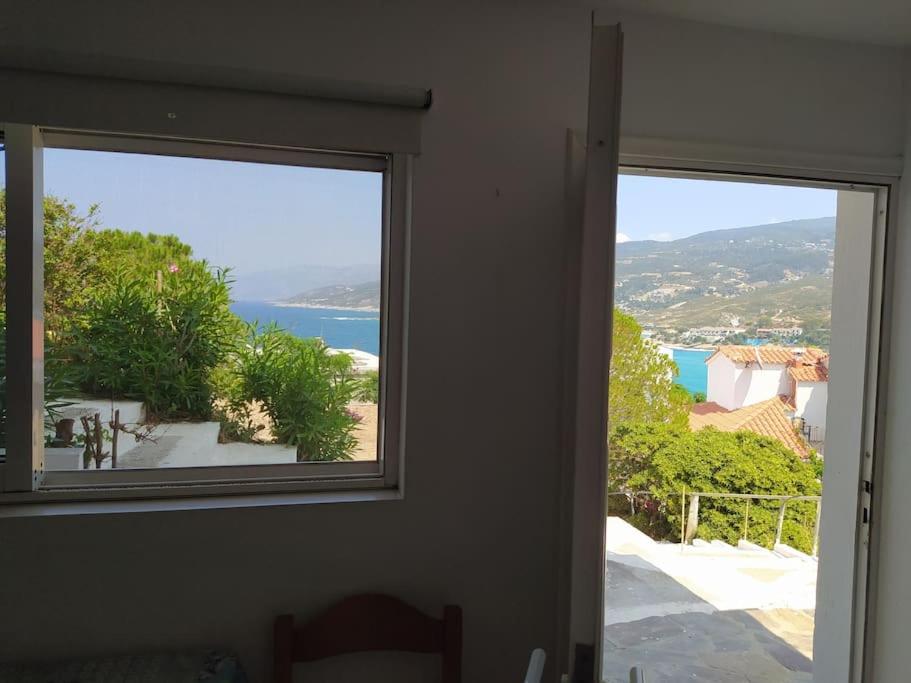 Apartment in Armenistis village