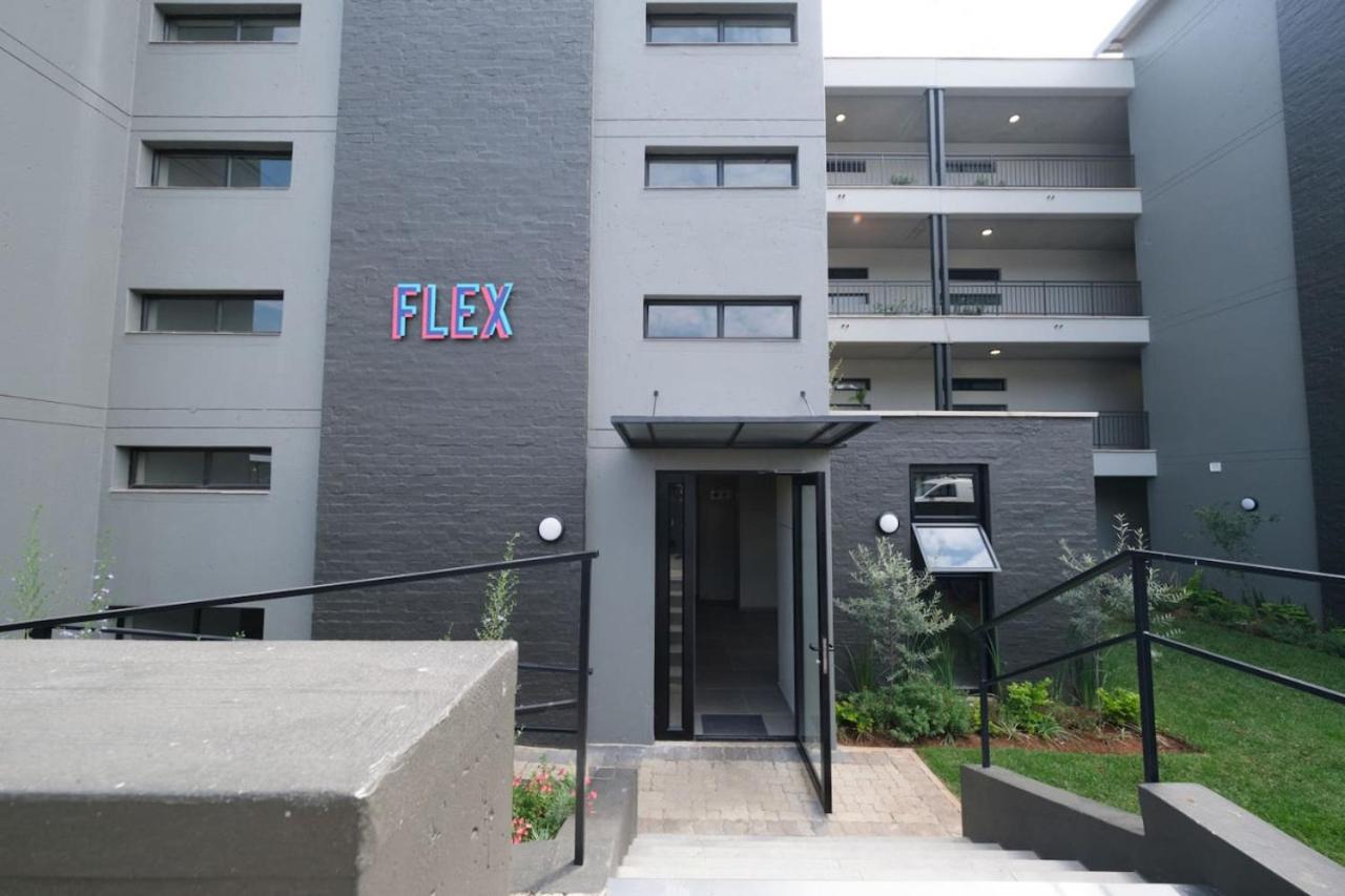 Stylish Studio on Flex on Murray 91B
