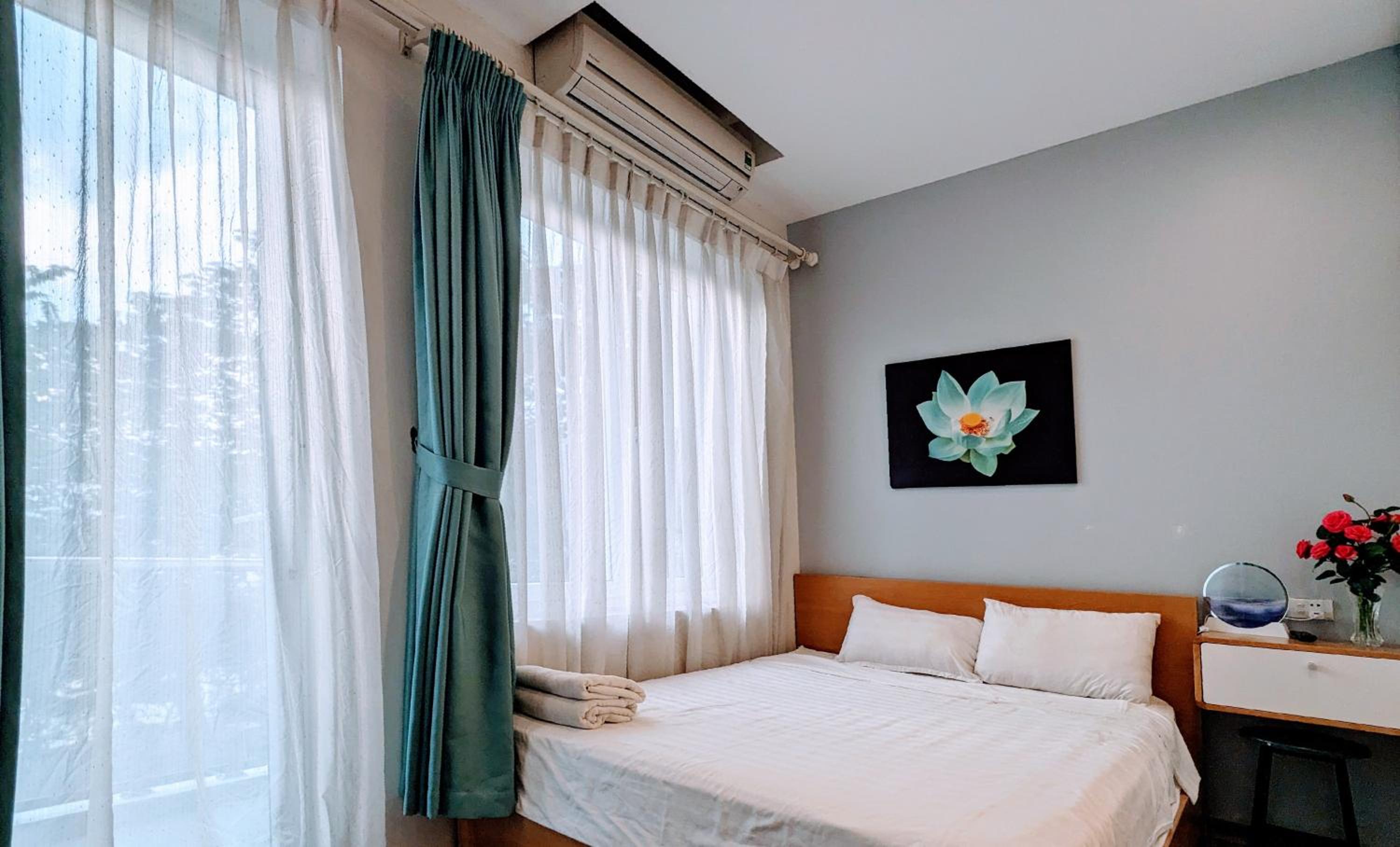 Hanoi Home 2 - Lake View Apartment