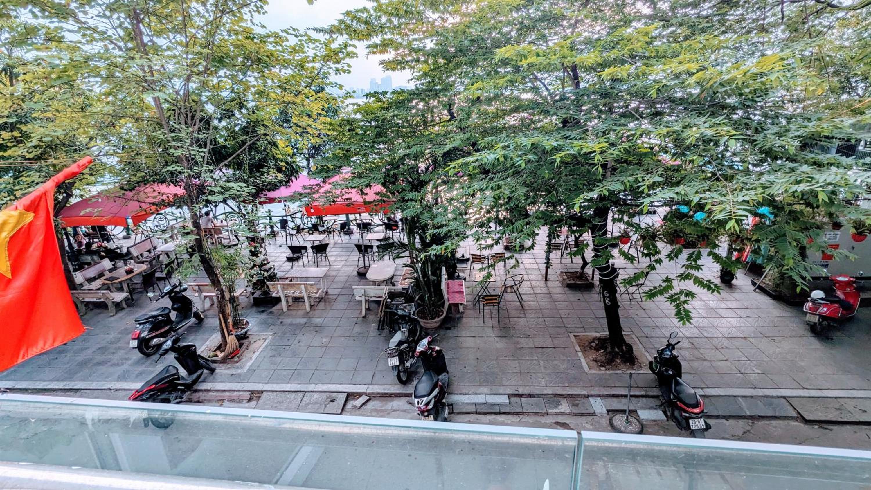 Hanoi Home 2 - Lake View Apartment