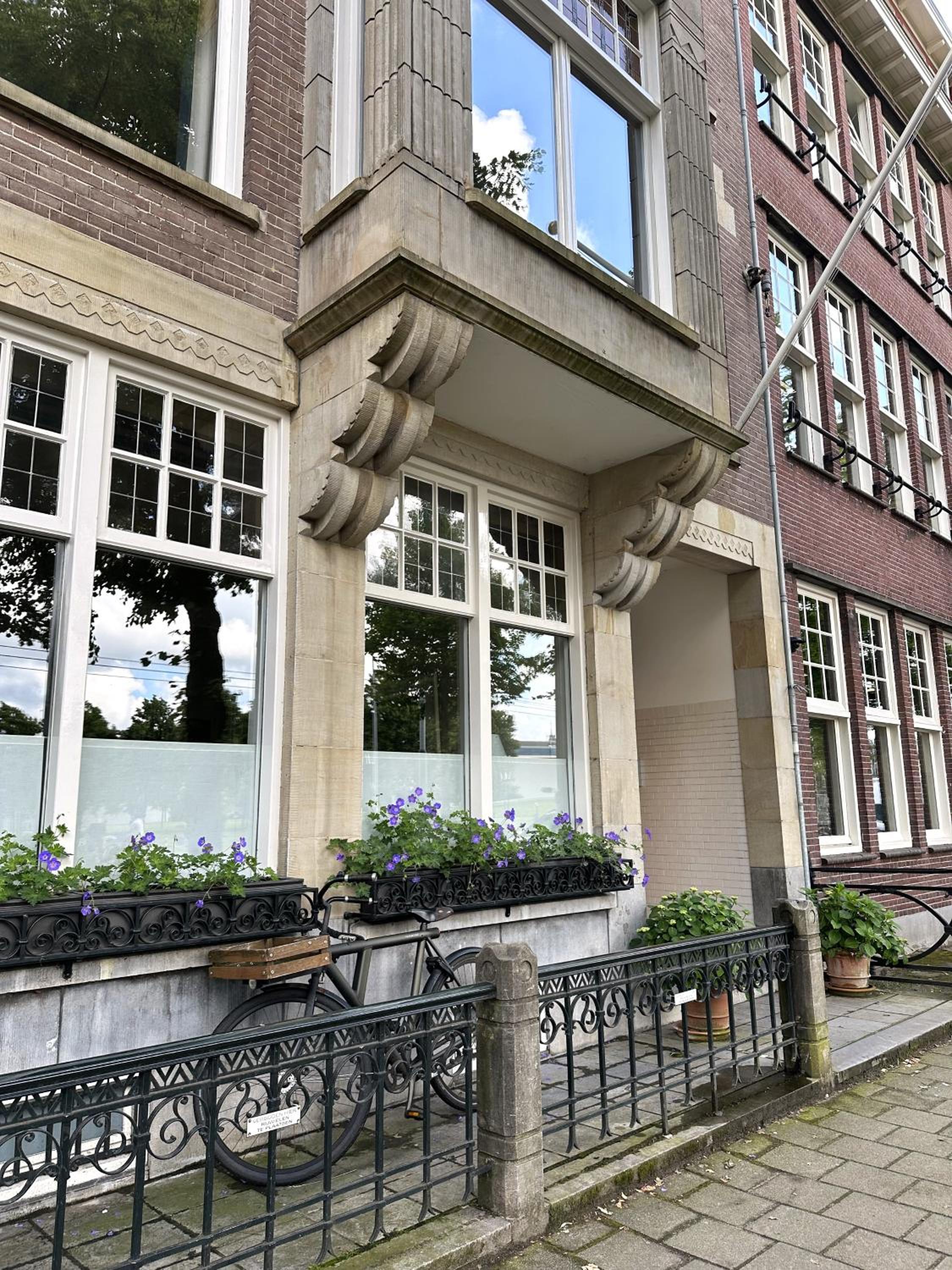 Museum Square View B&B