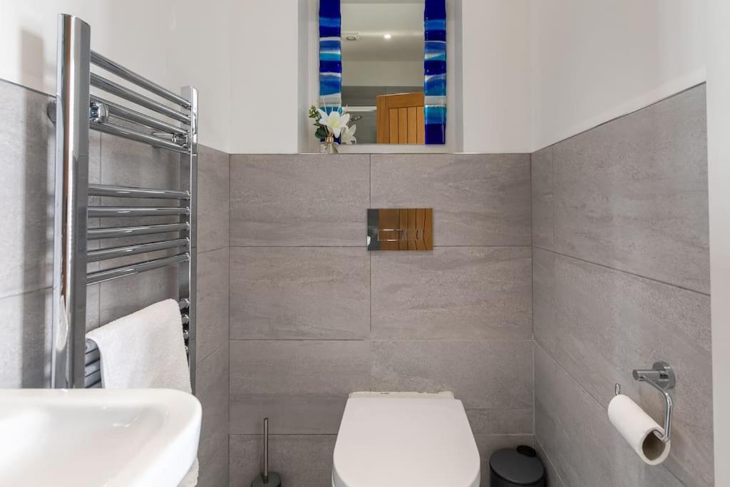 Porthminster View Luxury Sea Views Balcony, Parking, Pool, Spa & Gym view 4
