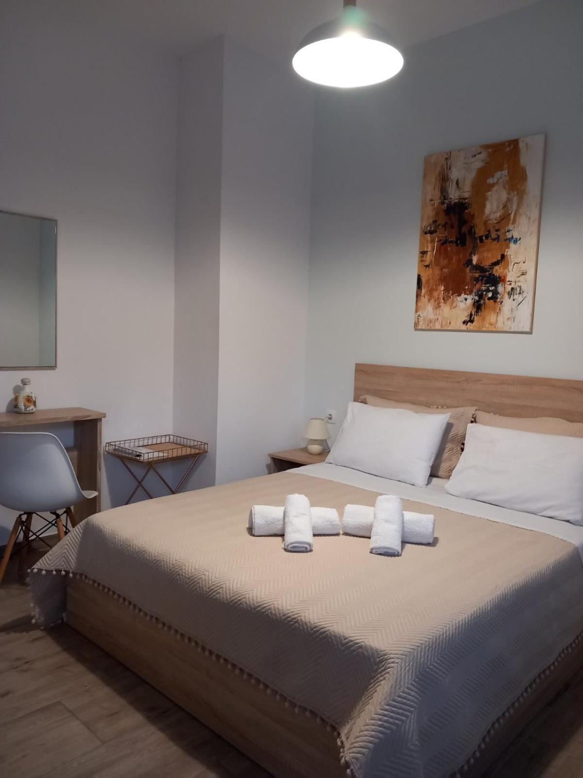 Thomas House near the beach photo 5