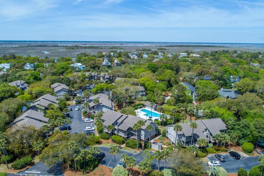 Lagoon Villa 43 - Close to Ocean! Easy Access to Resort!