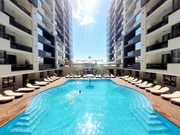 Beach Apartments sea view & pool in Resort view 5
