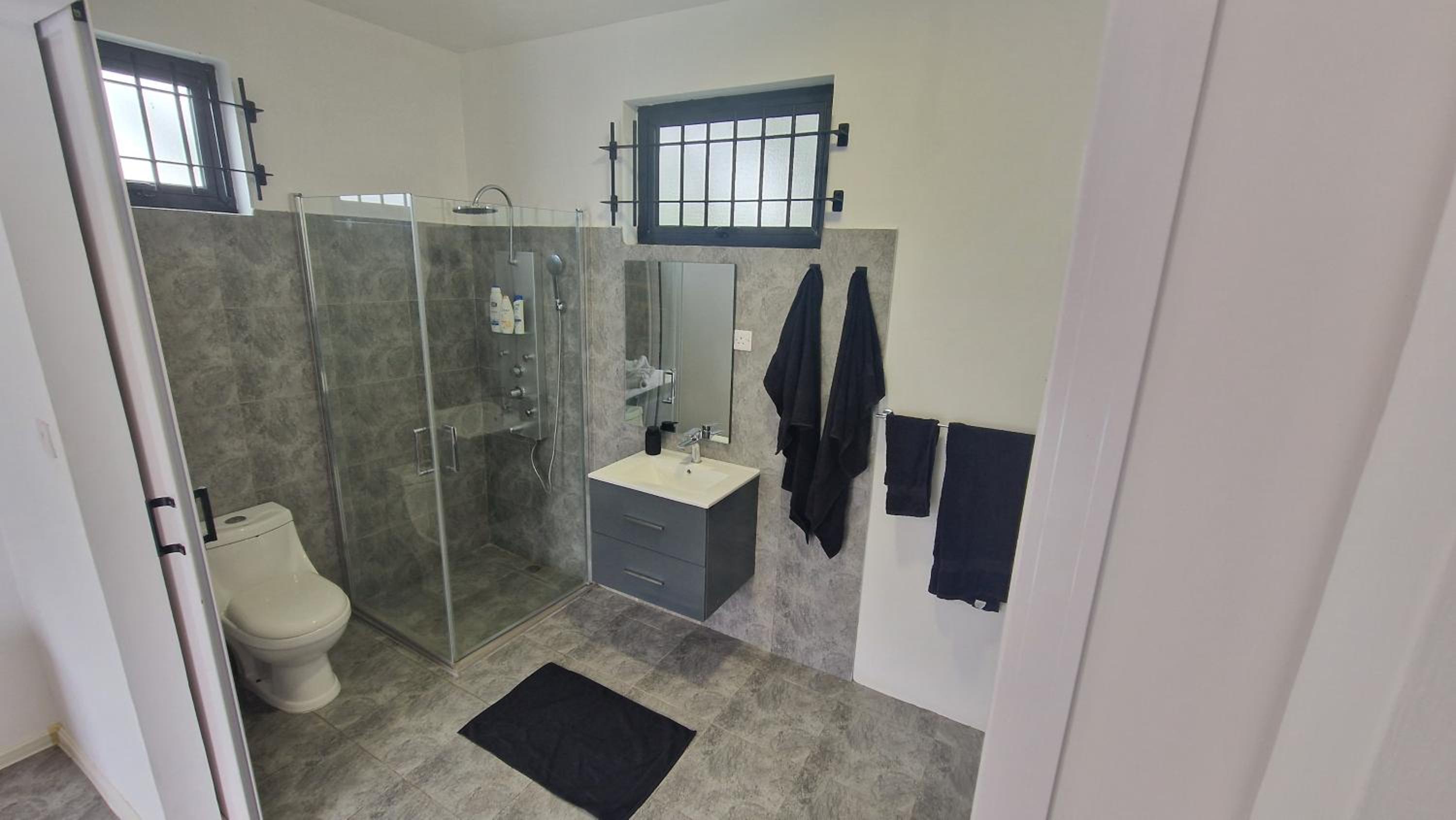 Luxury 3 Bed Villa - Grand Baie view 5