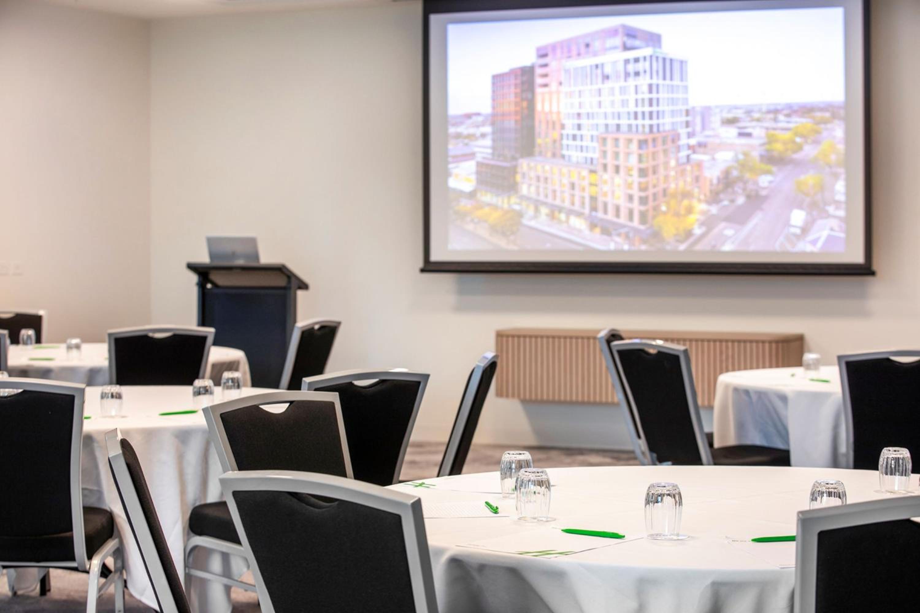 Geelong Vacations - Holiday Inn  Suites Geelong, an IHG Hotel - Property Image 141