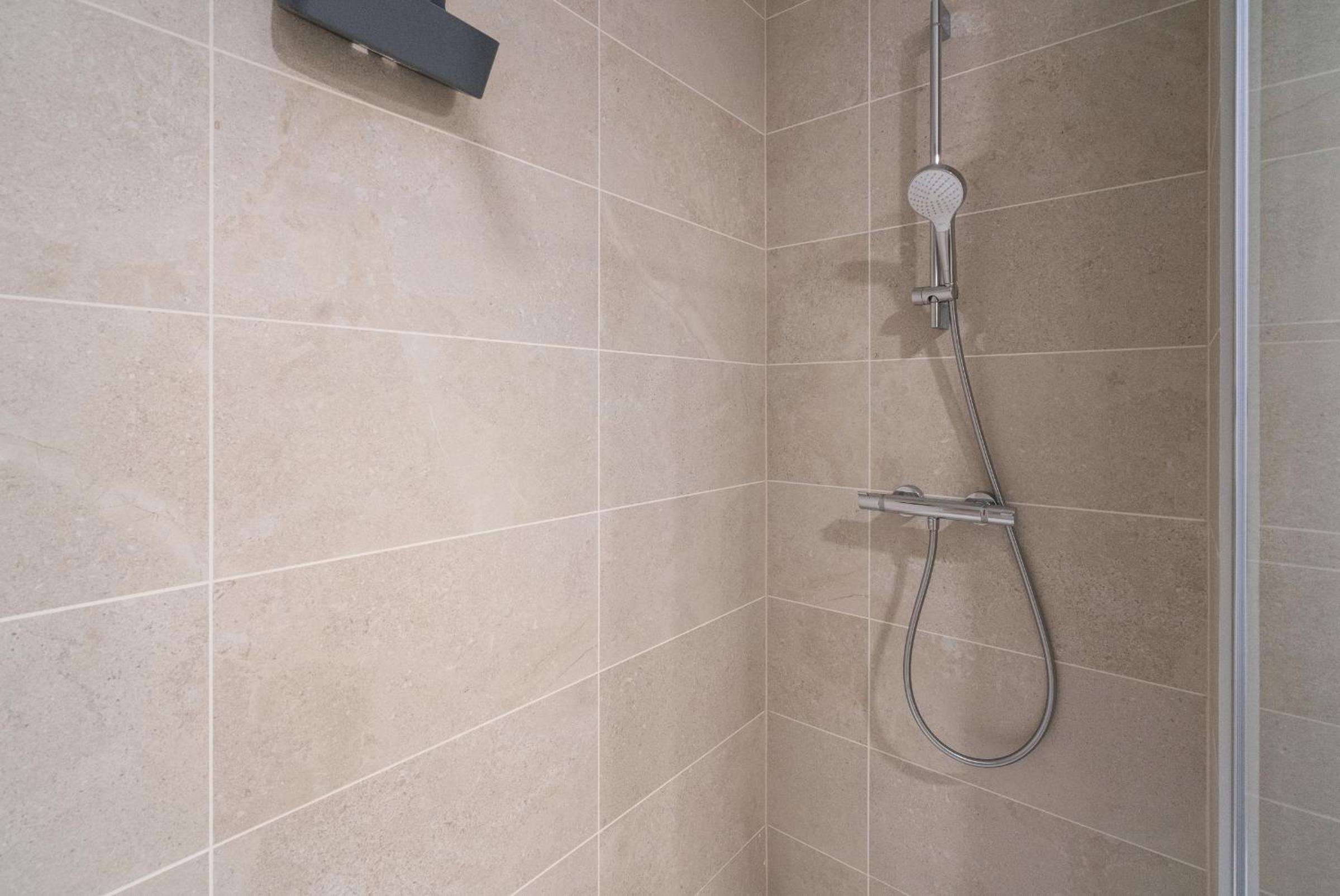 -Coastende- Stijlvol & nieuw apt aan de Jachthaven