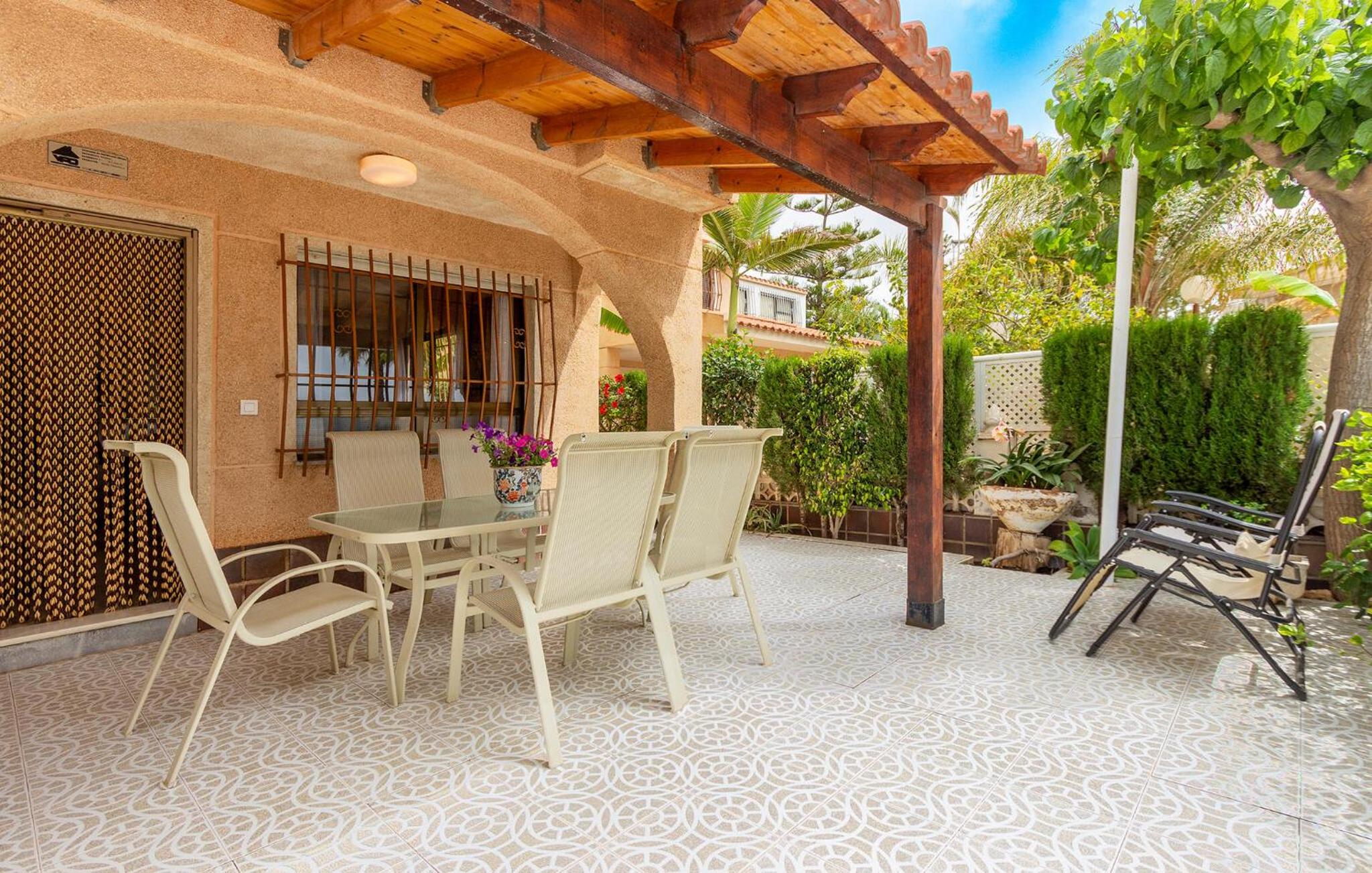 Gorgeous Home In Los Alcázares