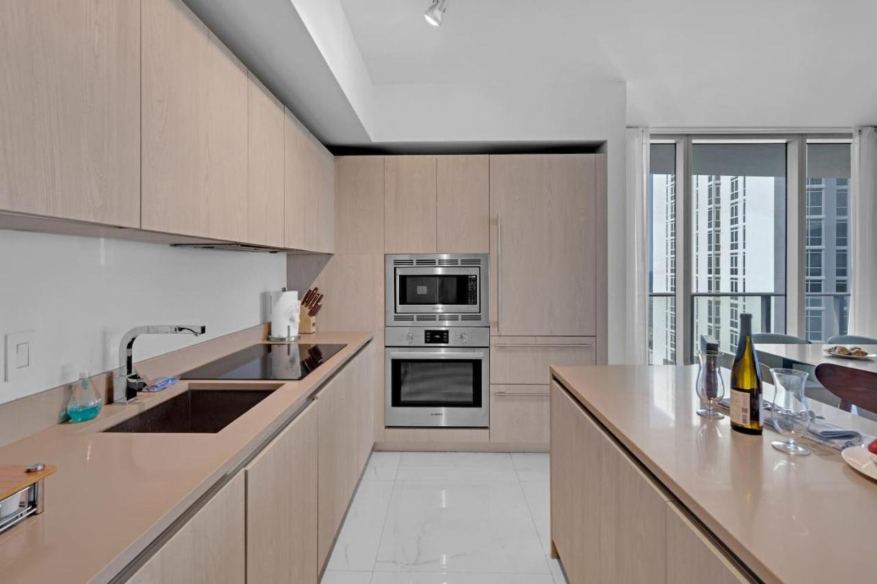 Hyde 2BR Lux Condo Beachfront Gym Spa and More view 5