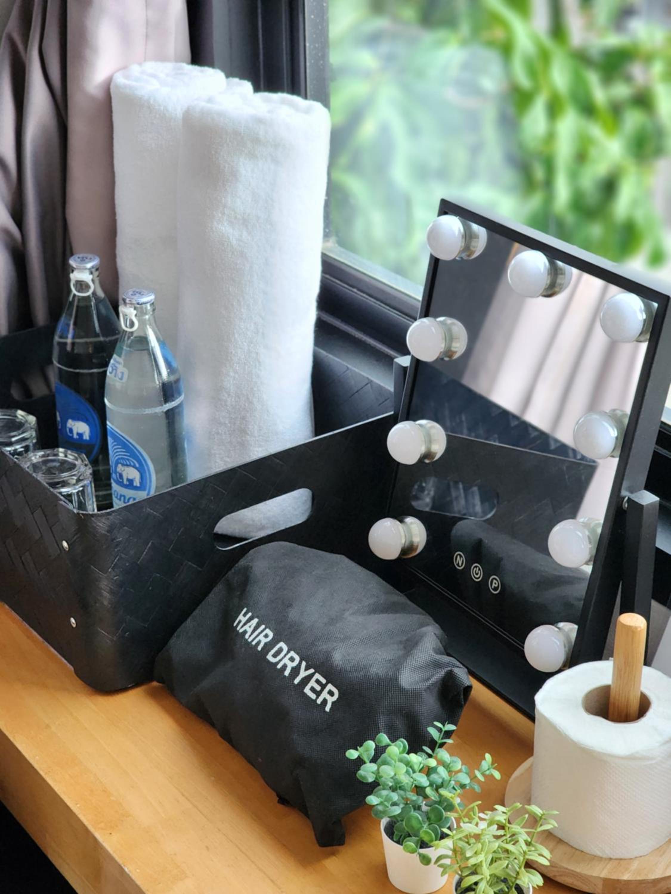 Wayha Hostel Don Mueang Airport