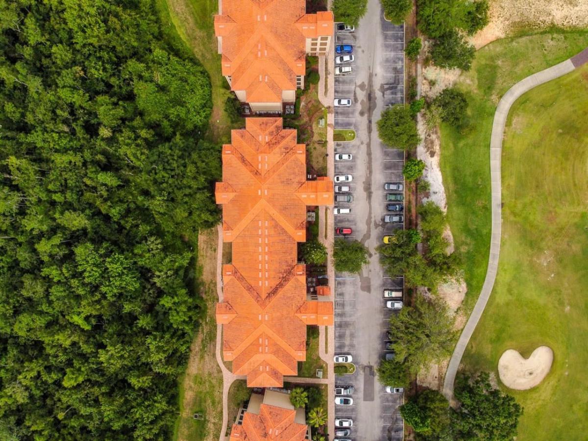 Golf Course View, top floor Tuscana Resort
