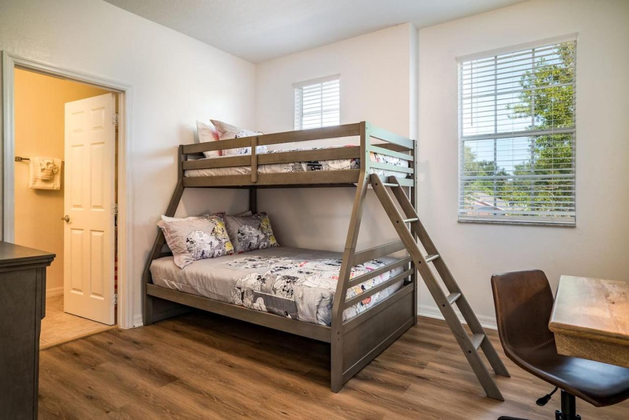 Disney Retreat Lakeview townhome - close to golf