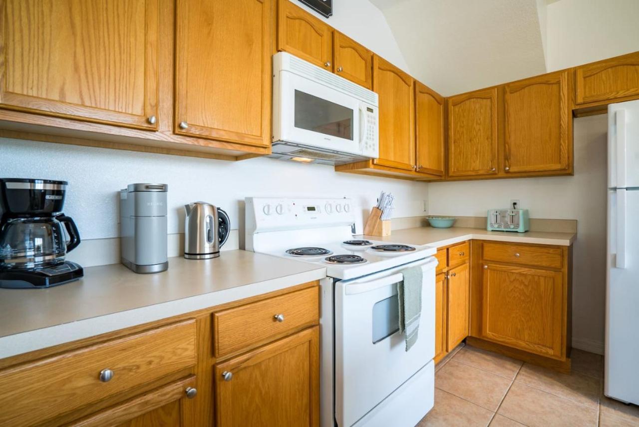 Disney Retreat Lakeview townhome - close to golf
