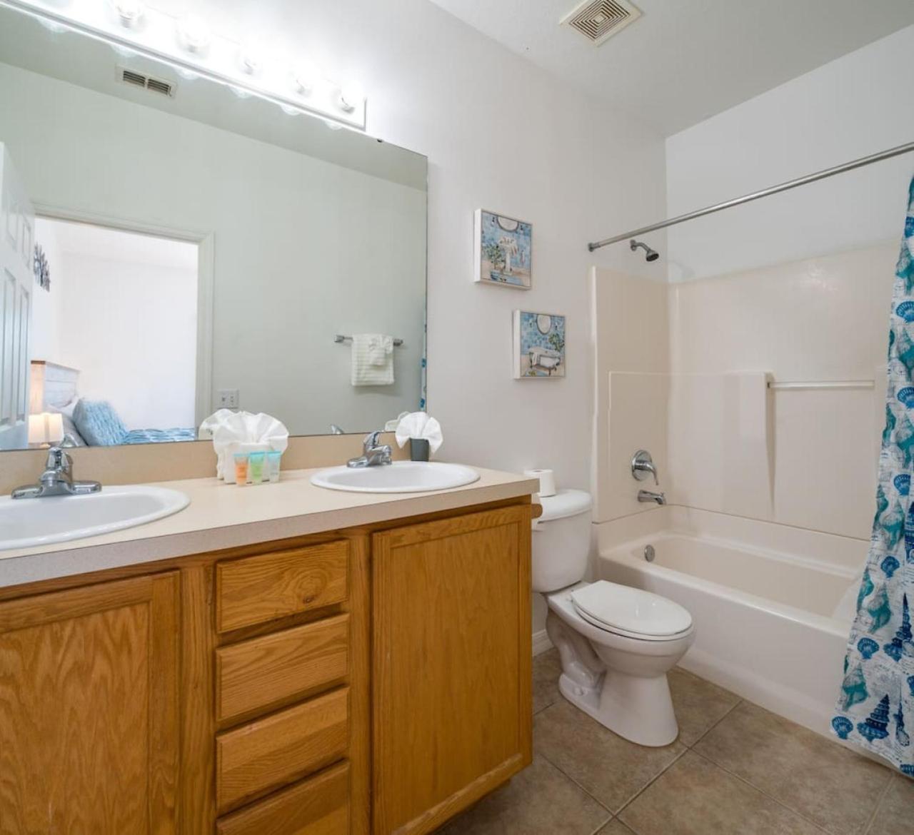 Disney Retreat Lakeview townhome - close to golf