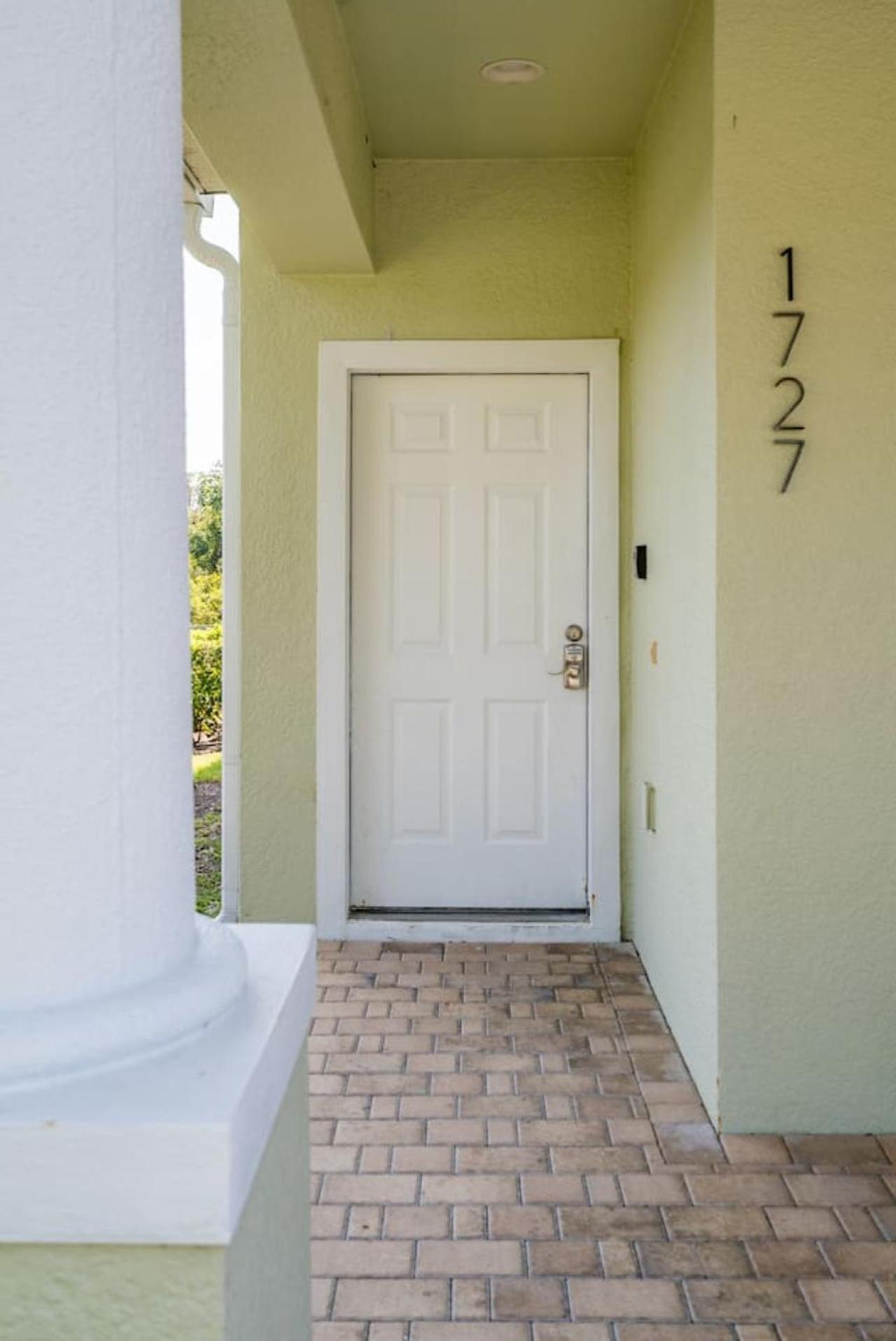 Disney Retreat Lakeview townhome - close to golf