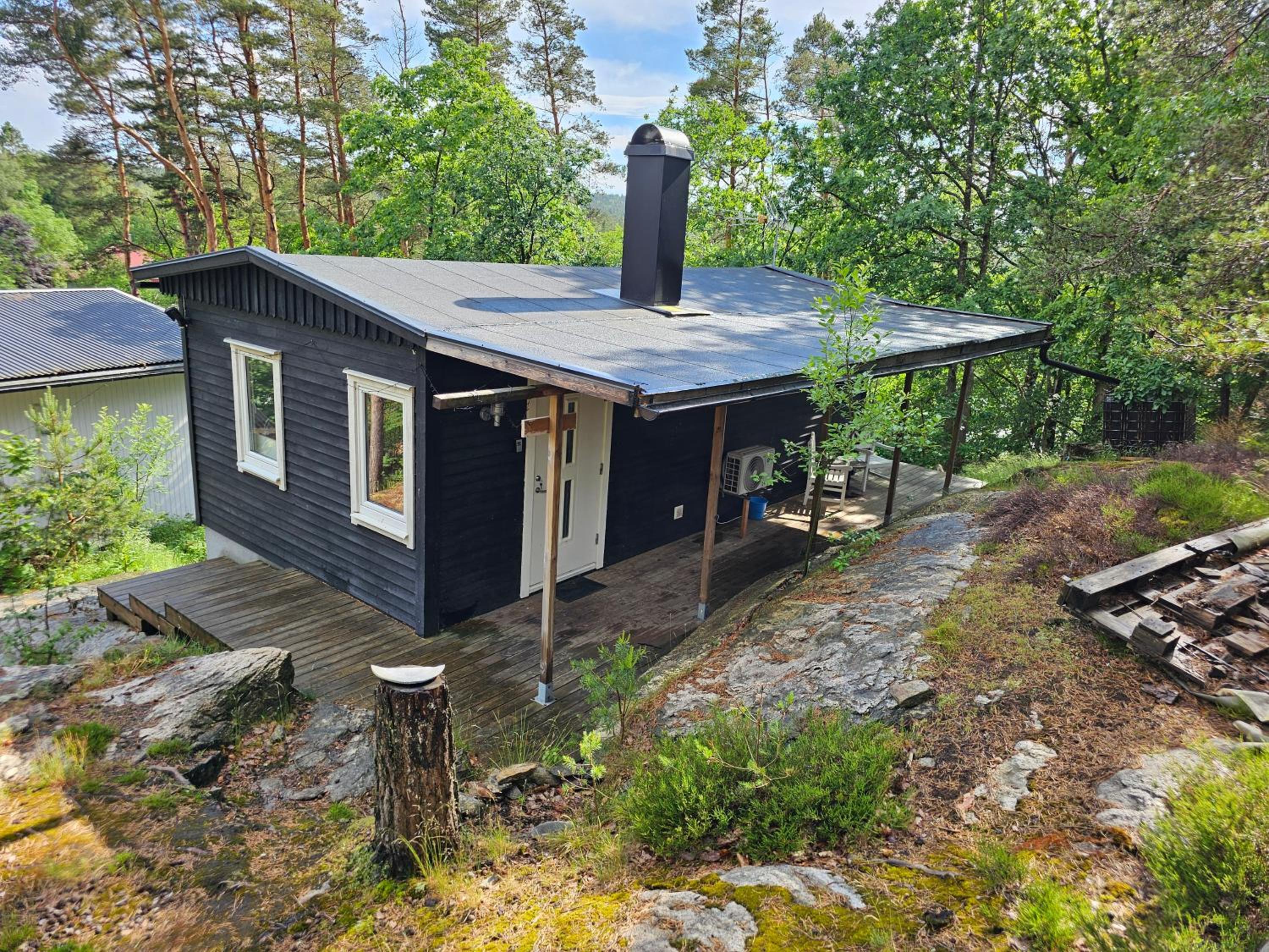 Charmig stuga view 2