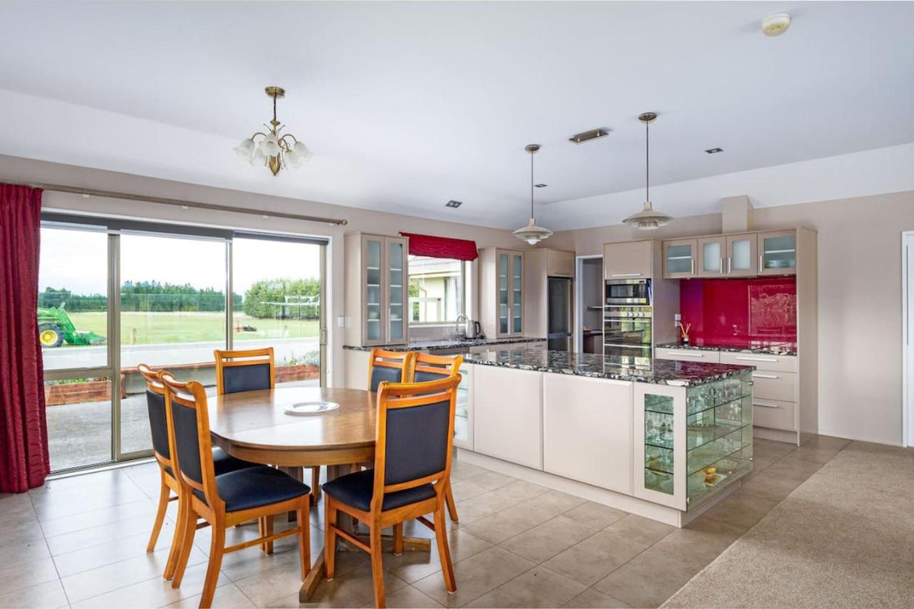 Bicton House Mt Hutt Views