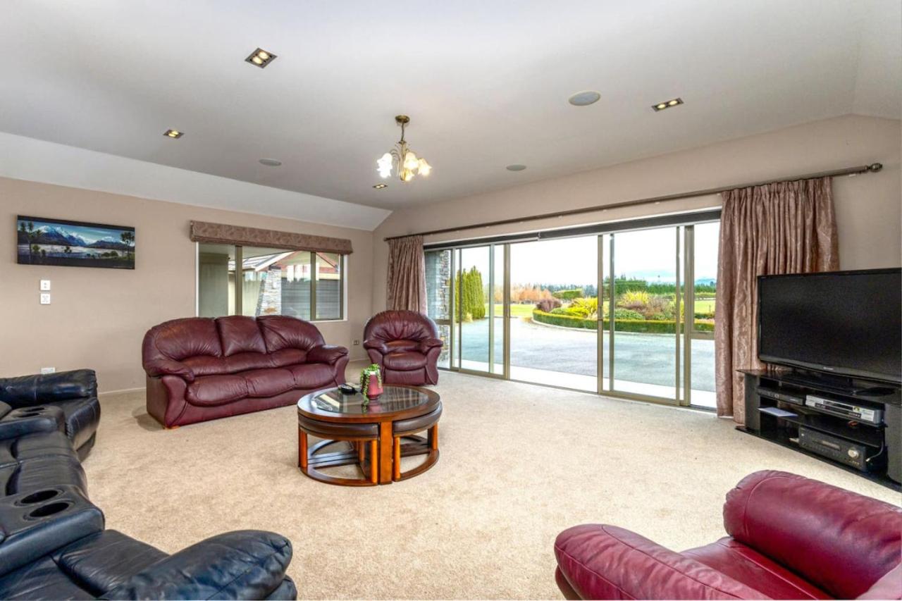 Bicton House Mt Hutt Views