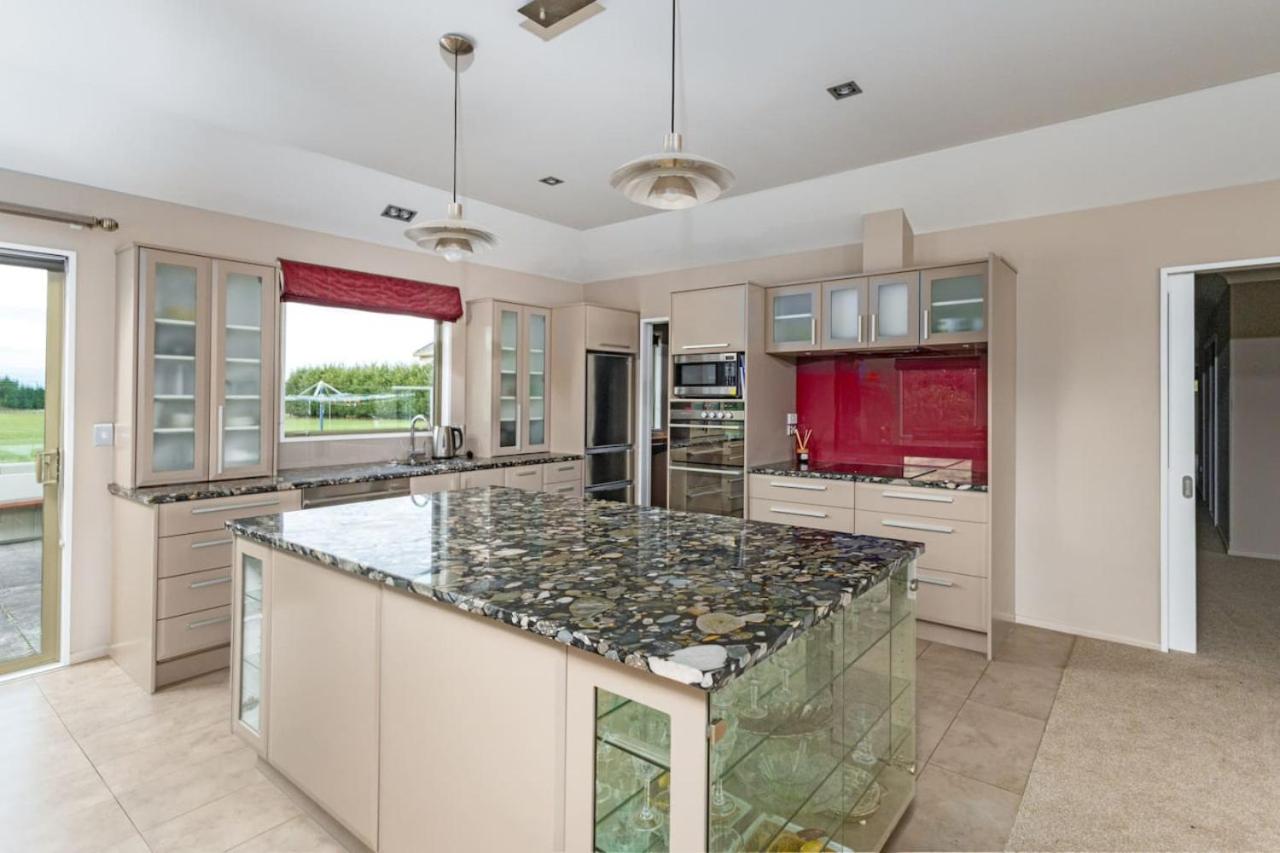Bicton House Mt Hutt Views