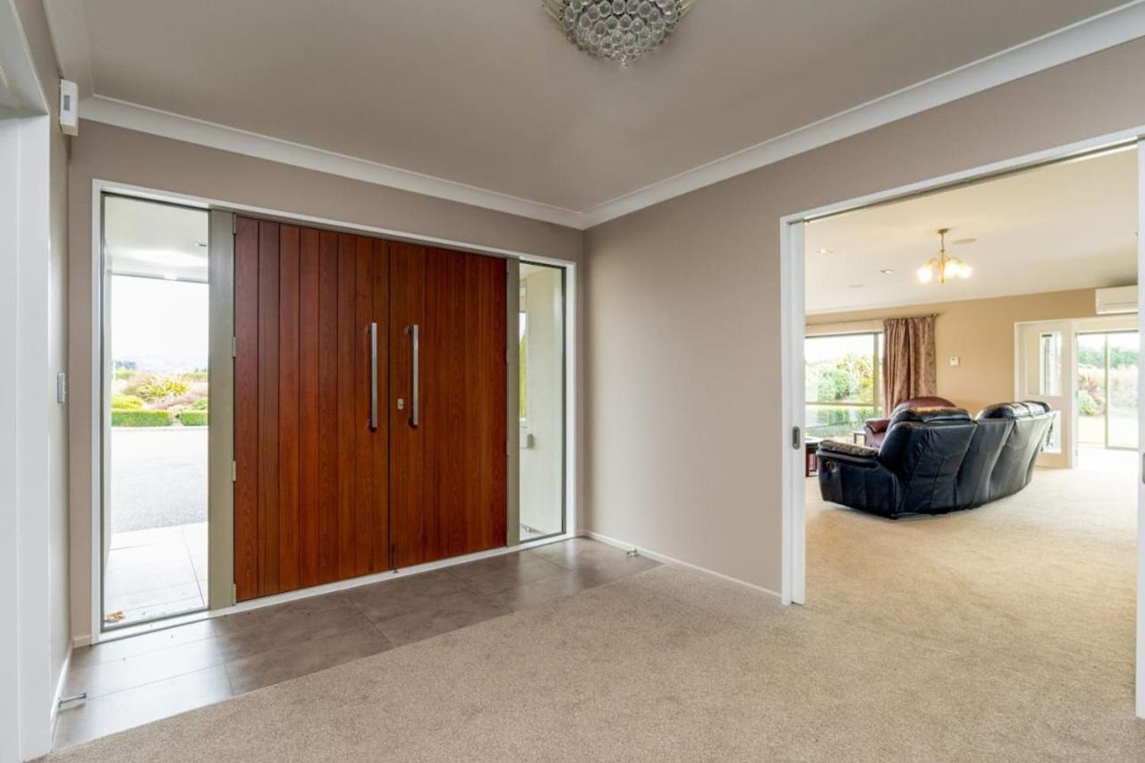 Bicton House Mt Hutt Views