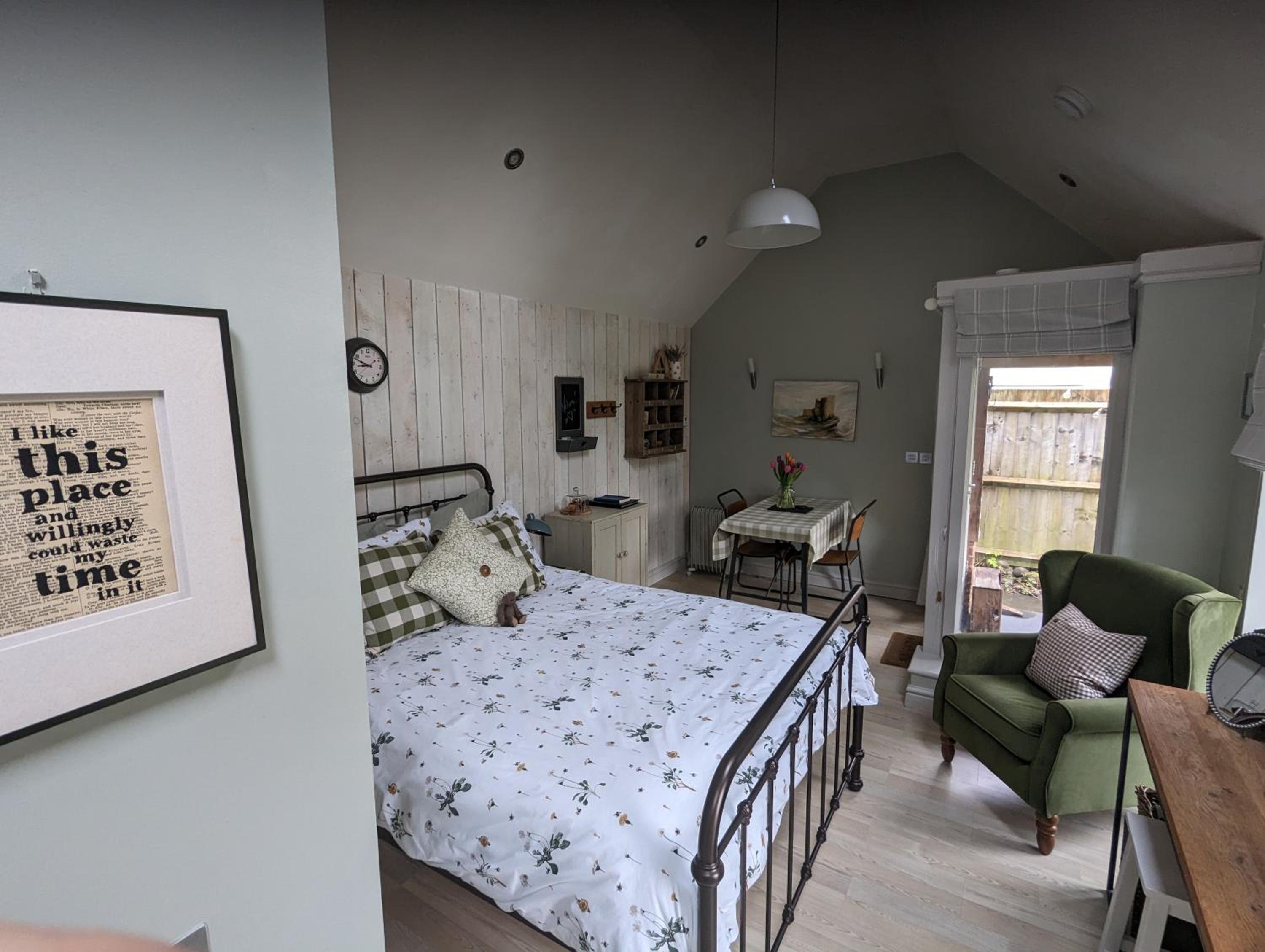 The Dorm Bed and Breakfast